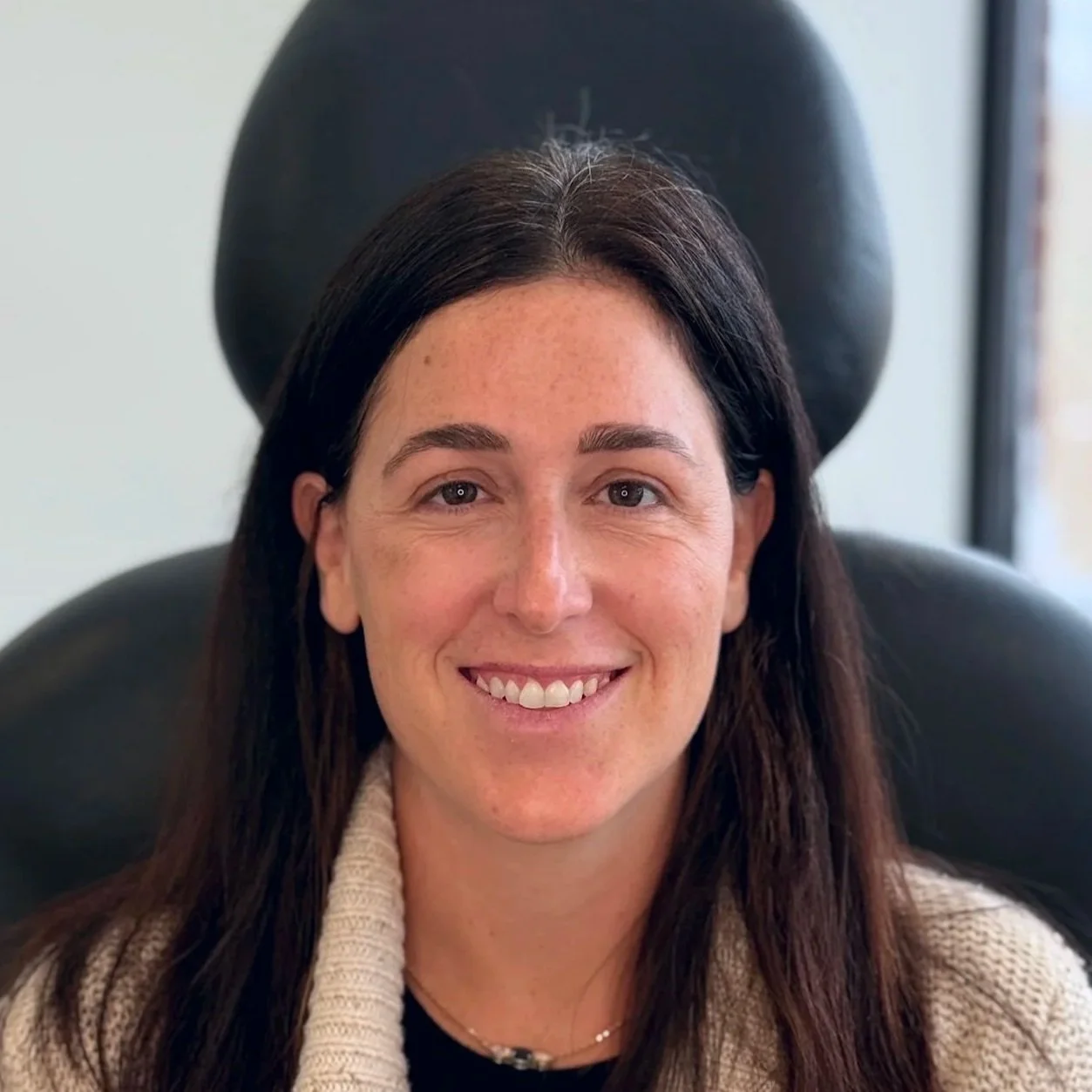 Female client after Neurotoxin treatment at Morph Med Spa in Ridgefield, CT – smoother forehead, brow, and eye-area appearance