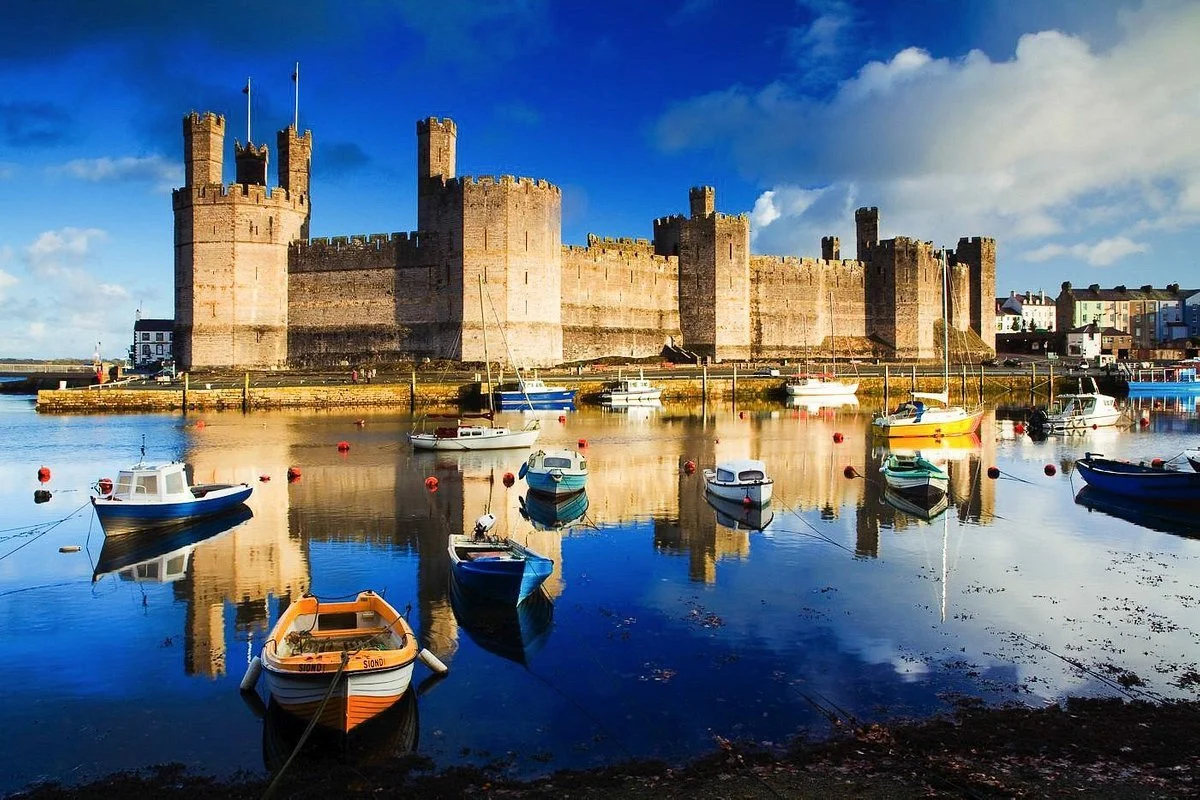 caernarfon castle.jpeg