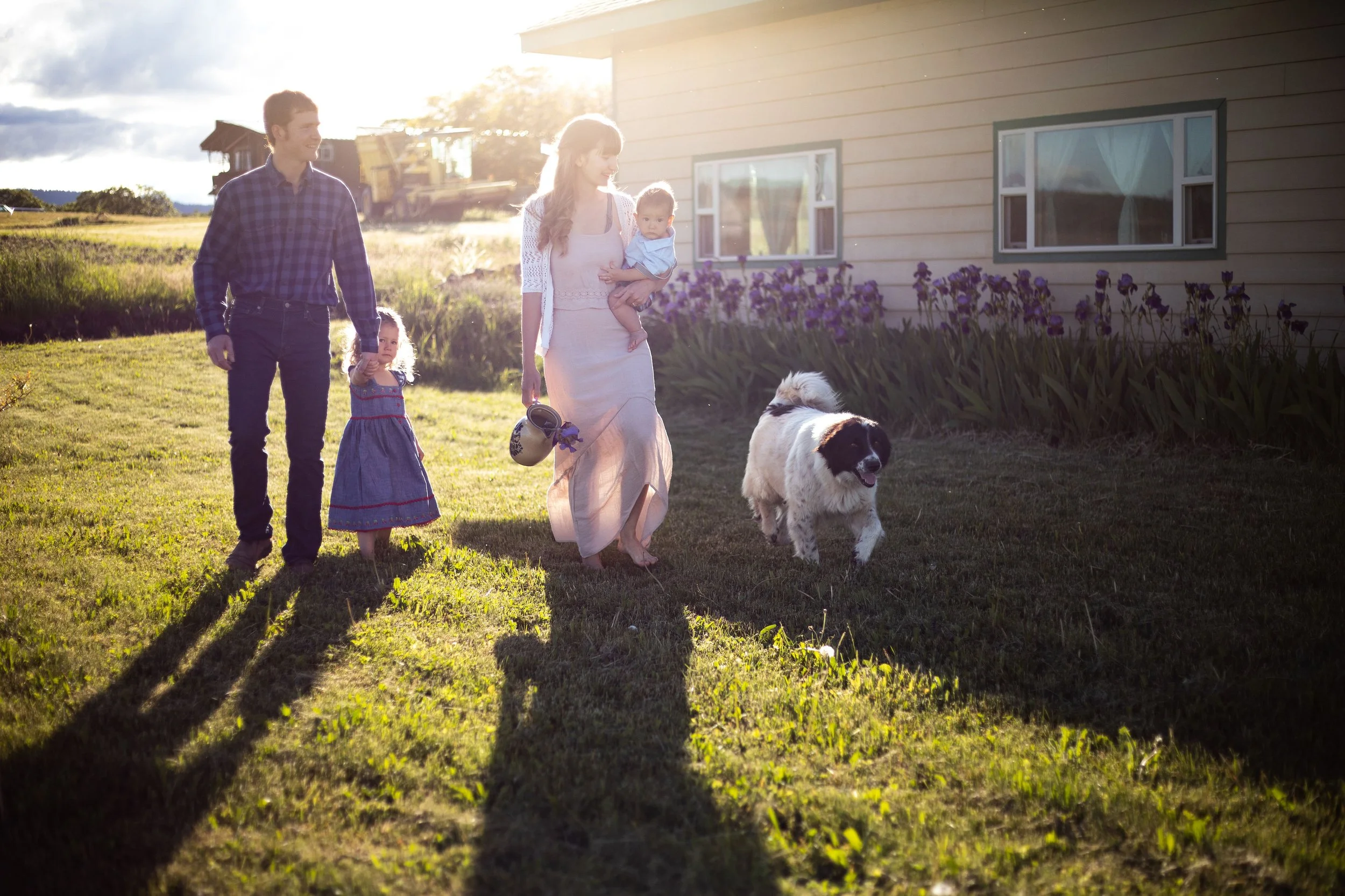 Gallery 1 — Azure Farm and Family