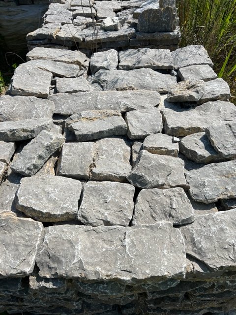 Franklin Limestone Ashlar Flats