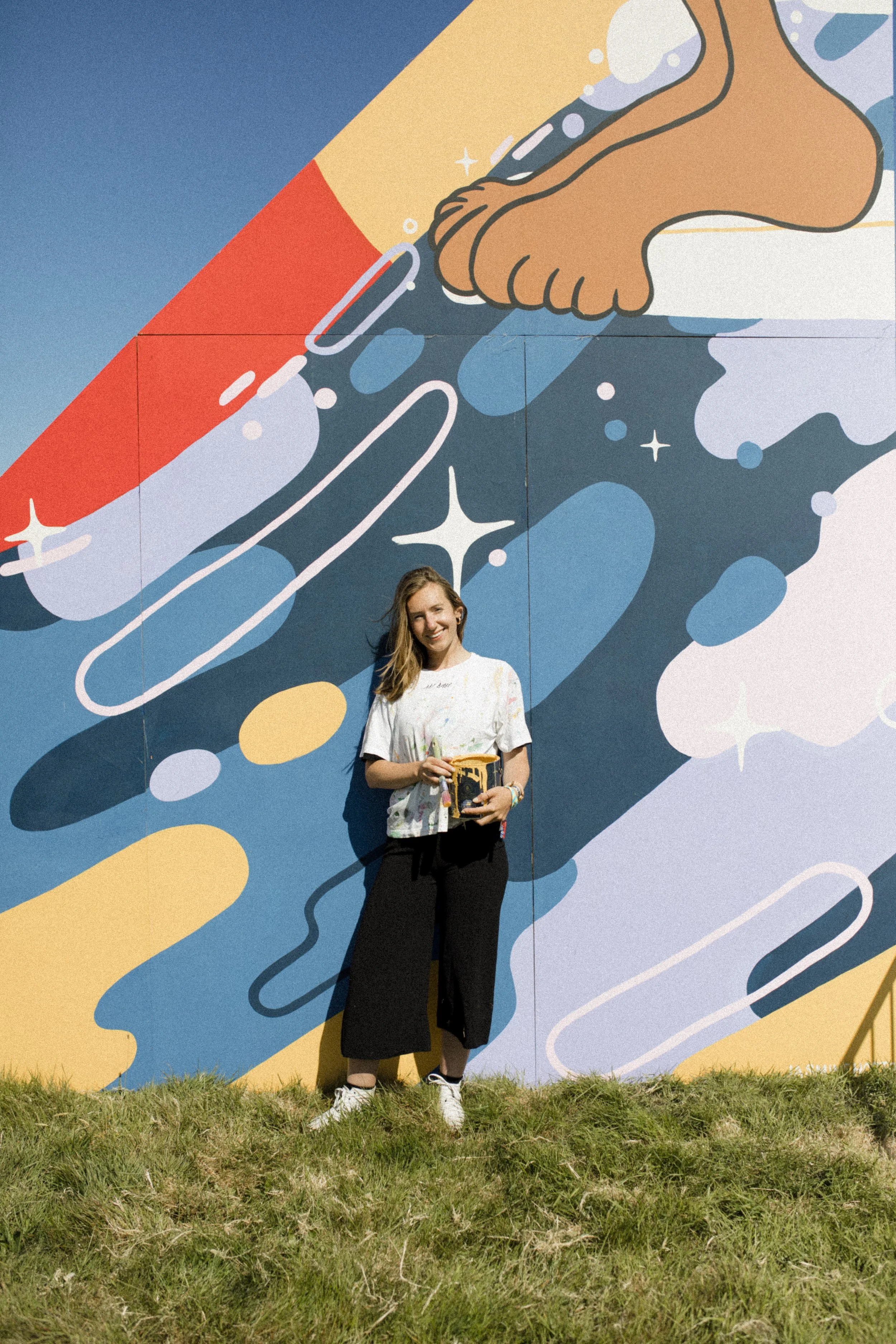 murral inflate petaltop MURRAL Surf and waves inspired mural for 