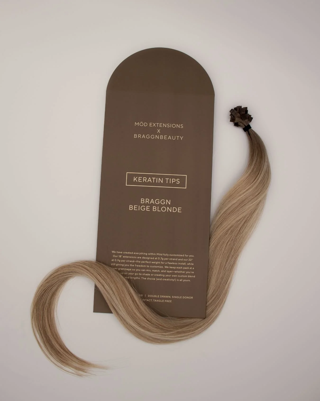 Keratin Tip packaging for Mod Extensions x Braggnbeauty. 

This auburn brown color is the perfect backdrop for this multi-dimensional blonde hair color. 

#modextensions #keratintips #marketing #promotional #blackfriday #sale #hairpackaging #websited