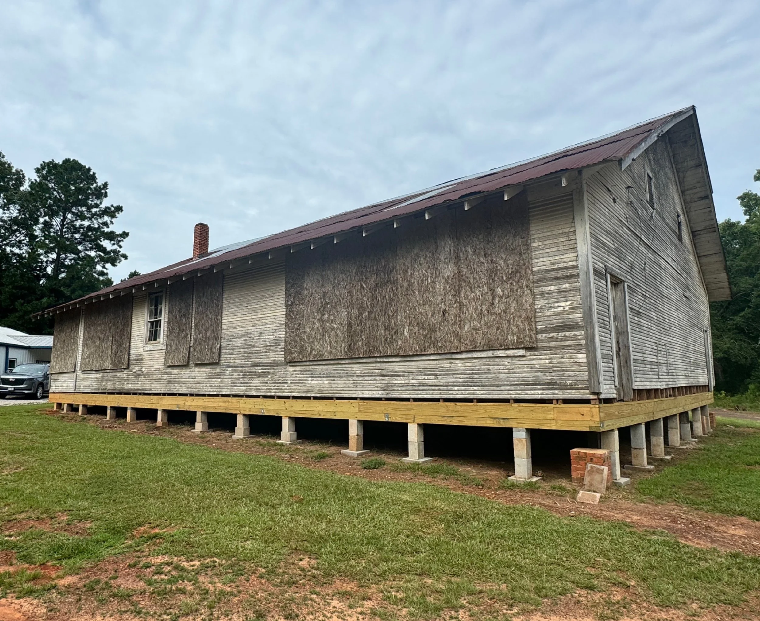 Belton-03.jpg