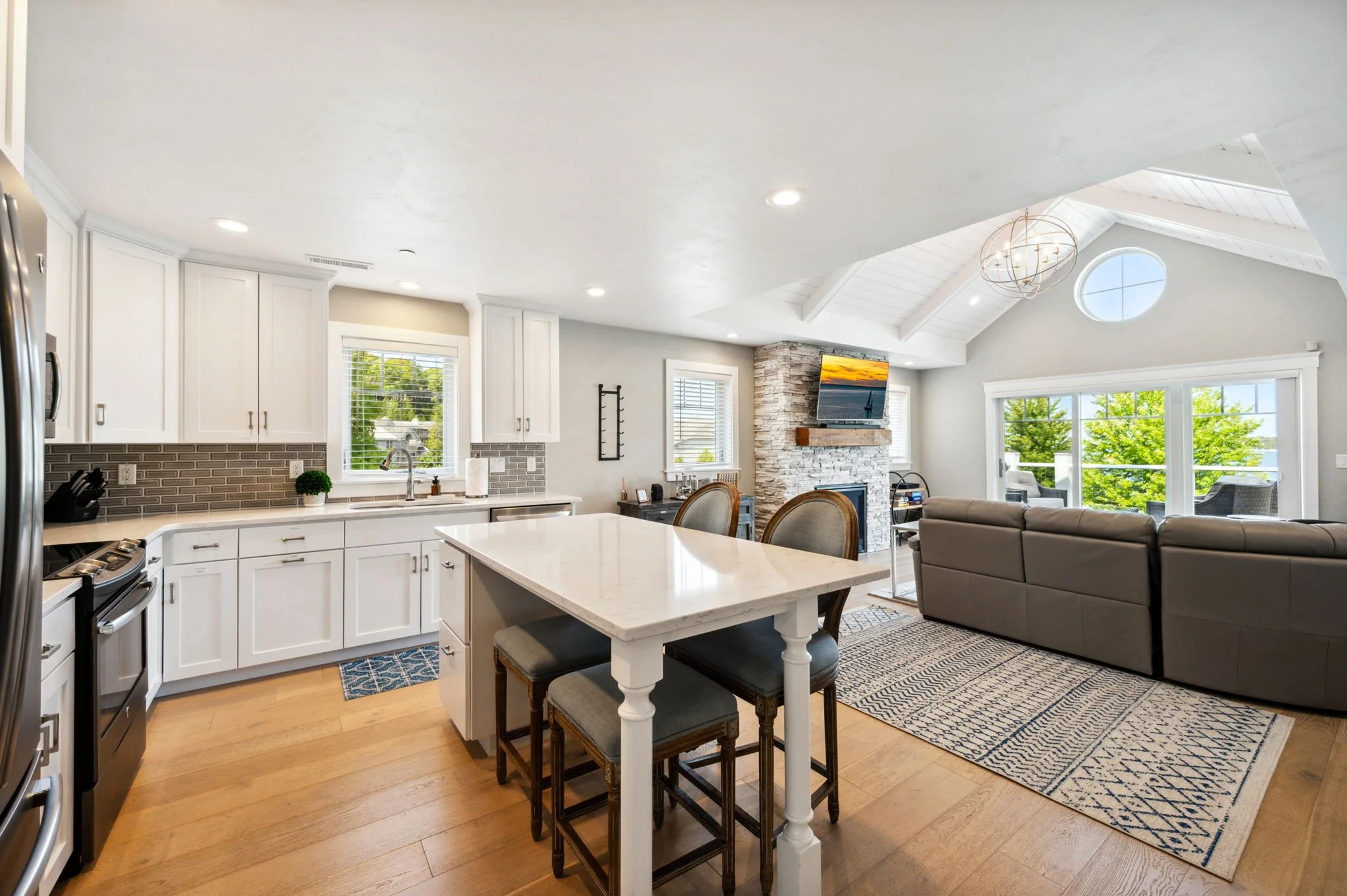 Condo B Kitchen