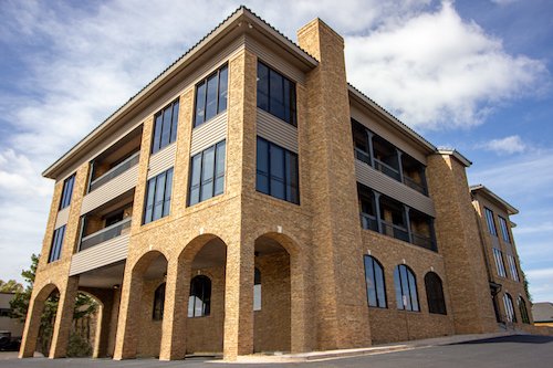 Exterior of Mountain View Pain Center Central Colorado Springs clinic in Colorado Springs, Colorado