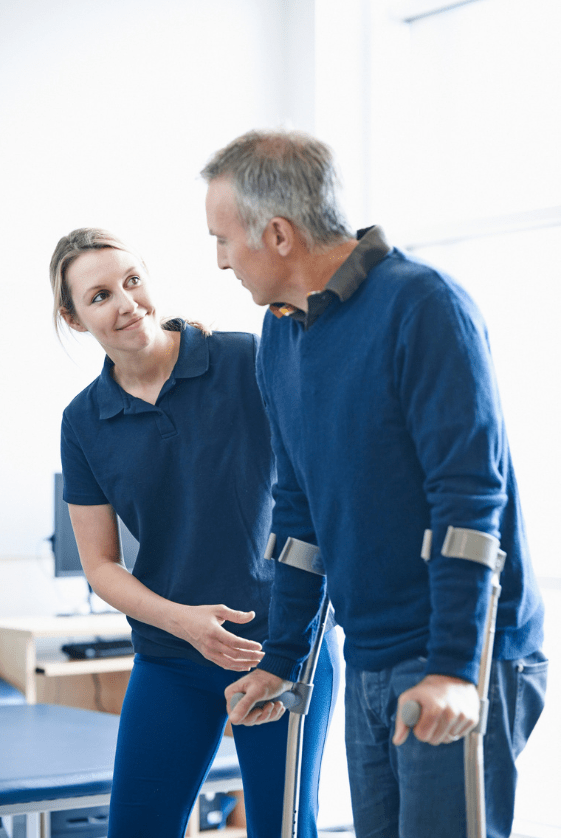Physical therapist working with a patient at Mountain View Pain Center