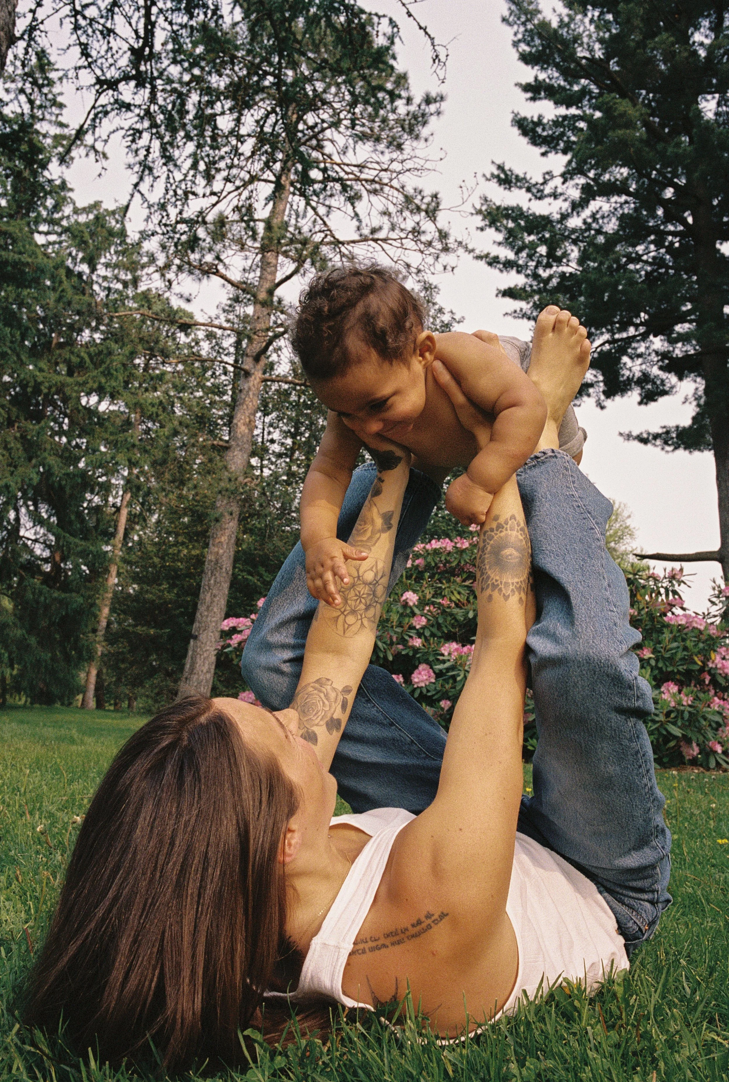 Documentary-style family photography in Ottawa captured on 35mm film