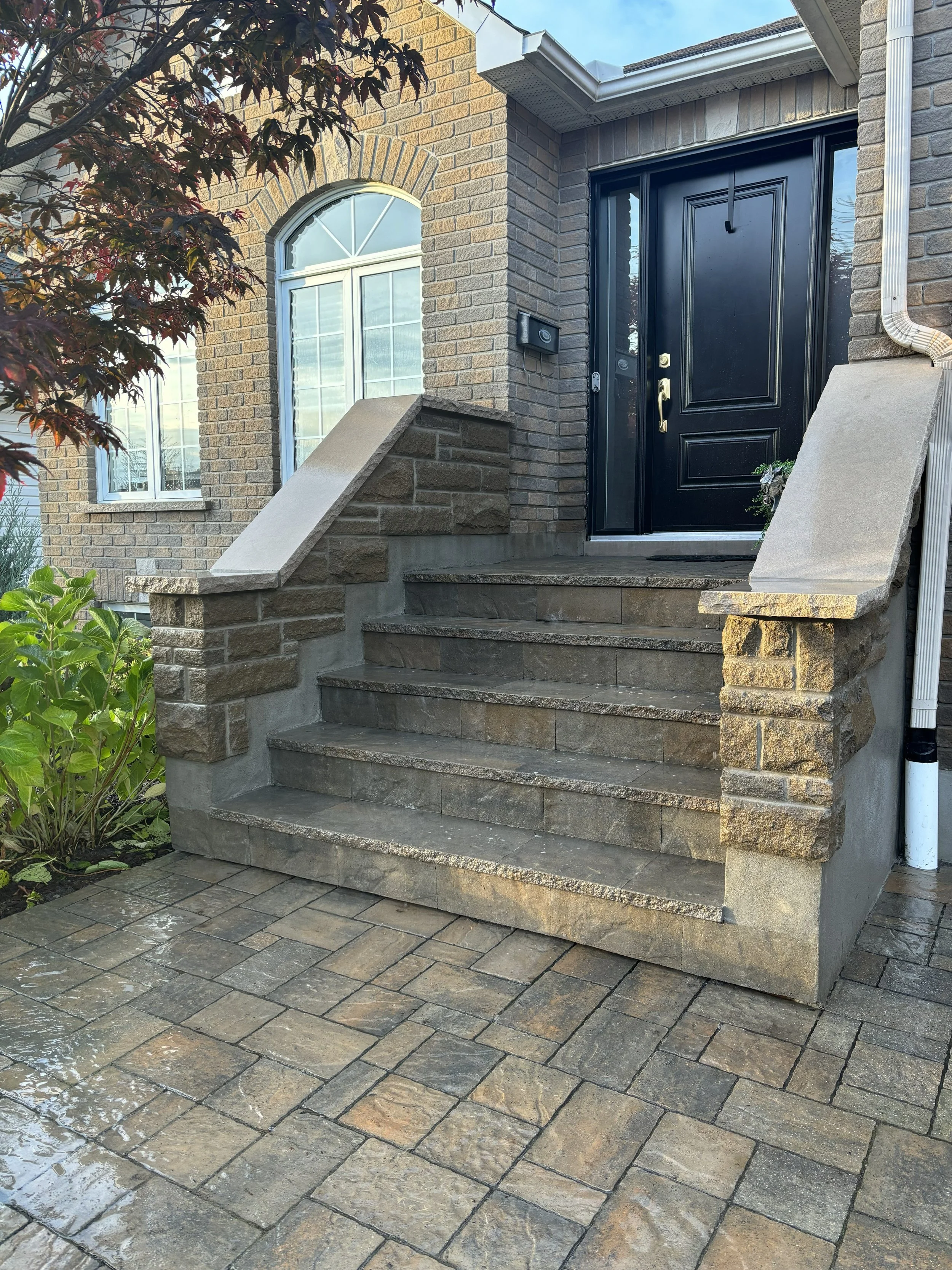 Custom Damp Proof Stone Rail_Orleans.jpg