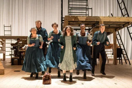 jpeg-3-from-l-to-r-maggie-tagney-felix-hayes-laura-elphinstone-madeleine-worrall-simone-saunders-and-craig-edwards_jane-eyre_credit-manuel-harlan.webp