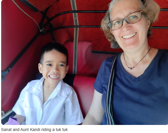 sanat and aunt kanid.PNG