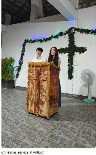 Antioch xmas service.PNG