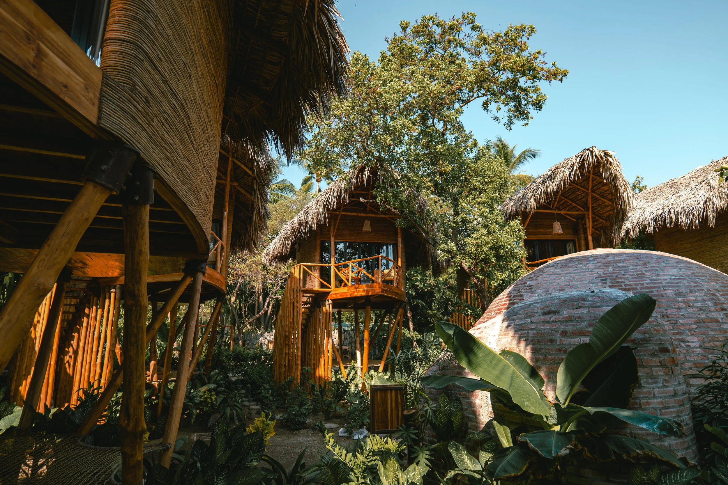 Copy of El-Salvador-ANTIRESORT-22-jungle-tree-houses.jpg