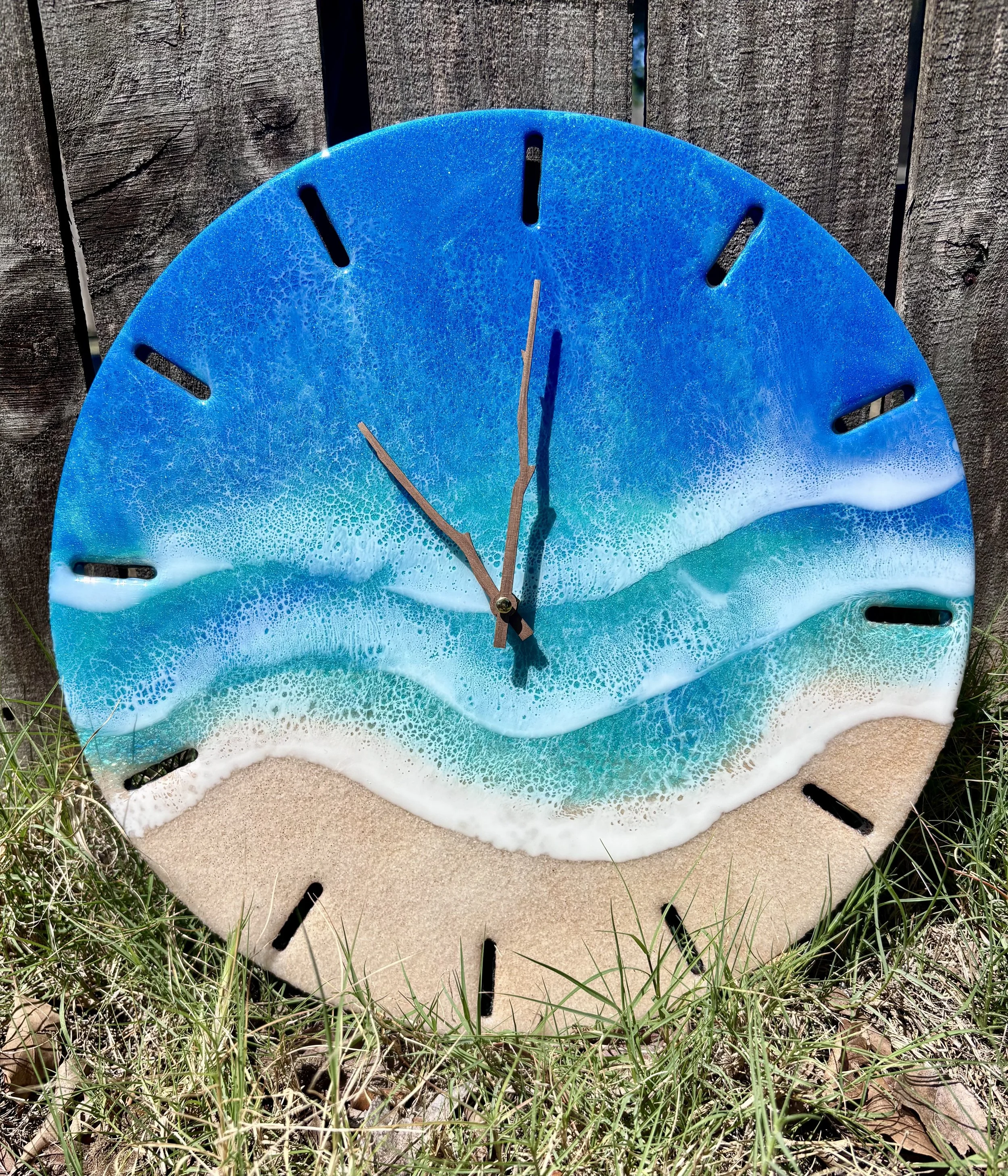 Ocean-Inspired Clock with Real Sand- Modern Design