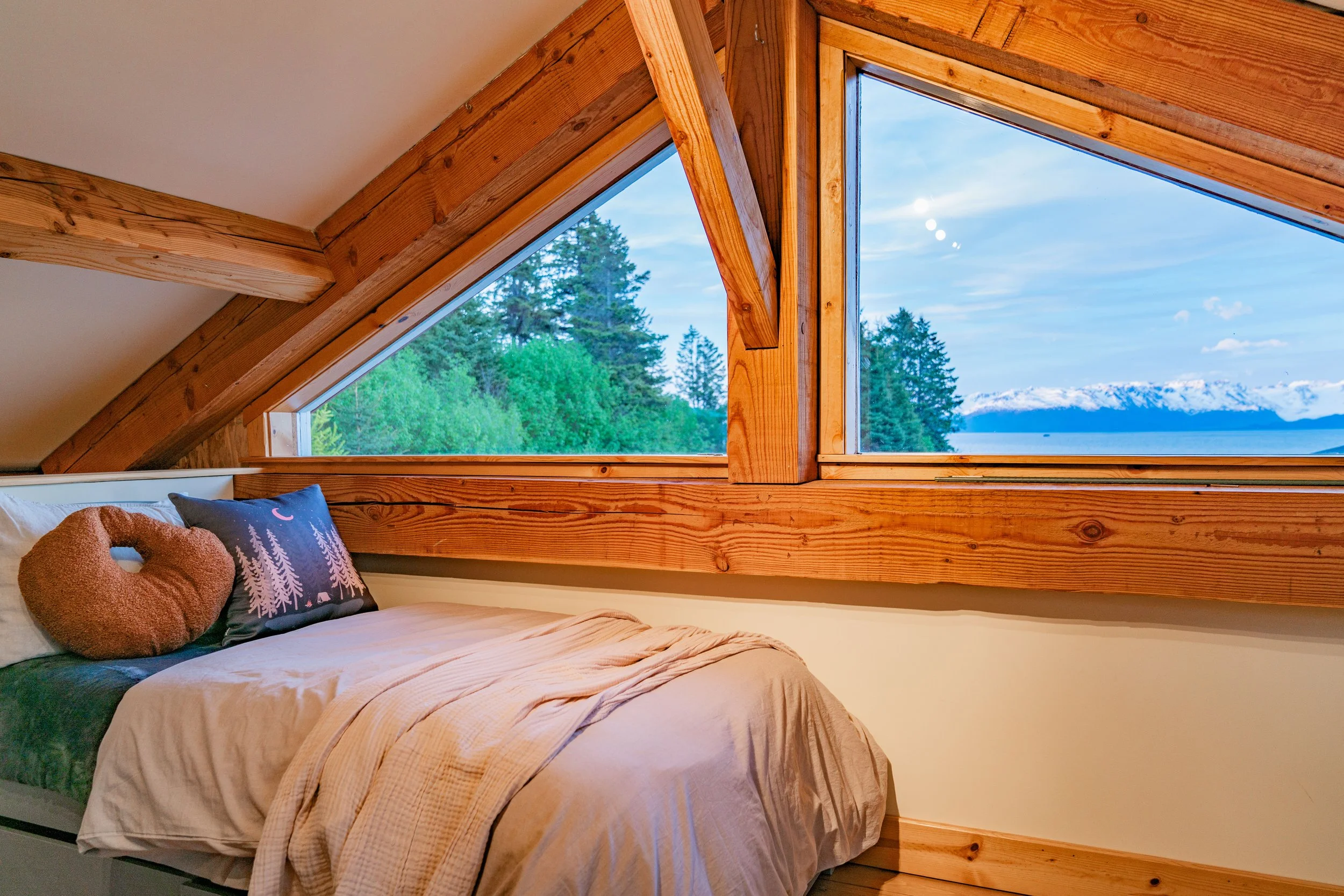 Morris Ave Red House Big (40 of 45).jpg