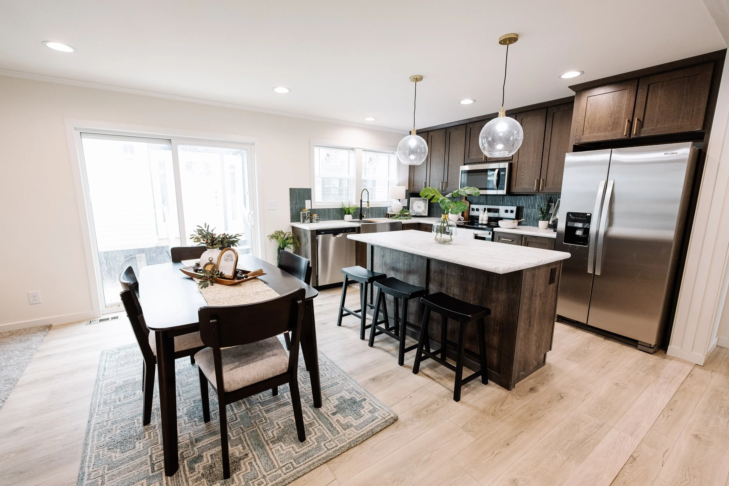 Cavco Farmhouse-7.jpg