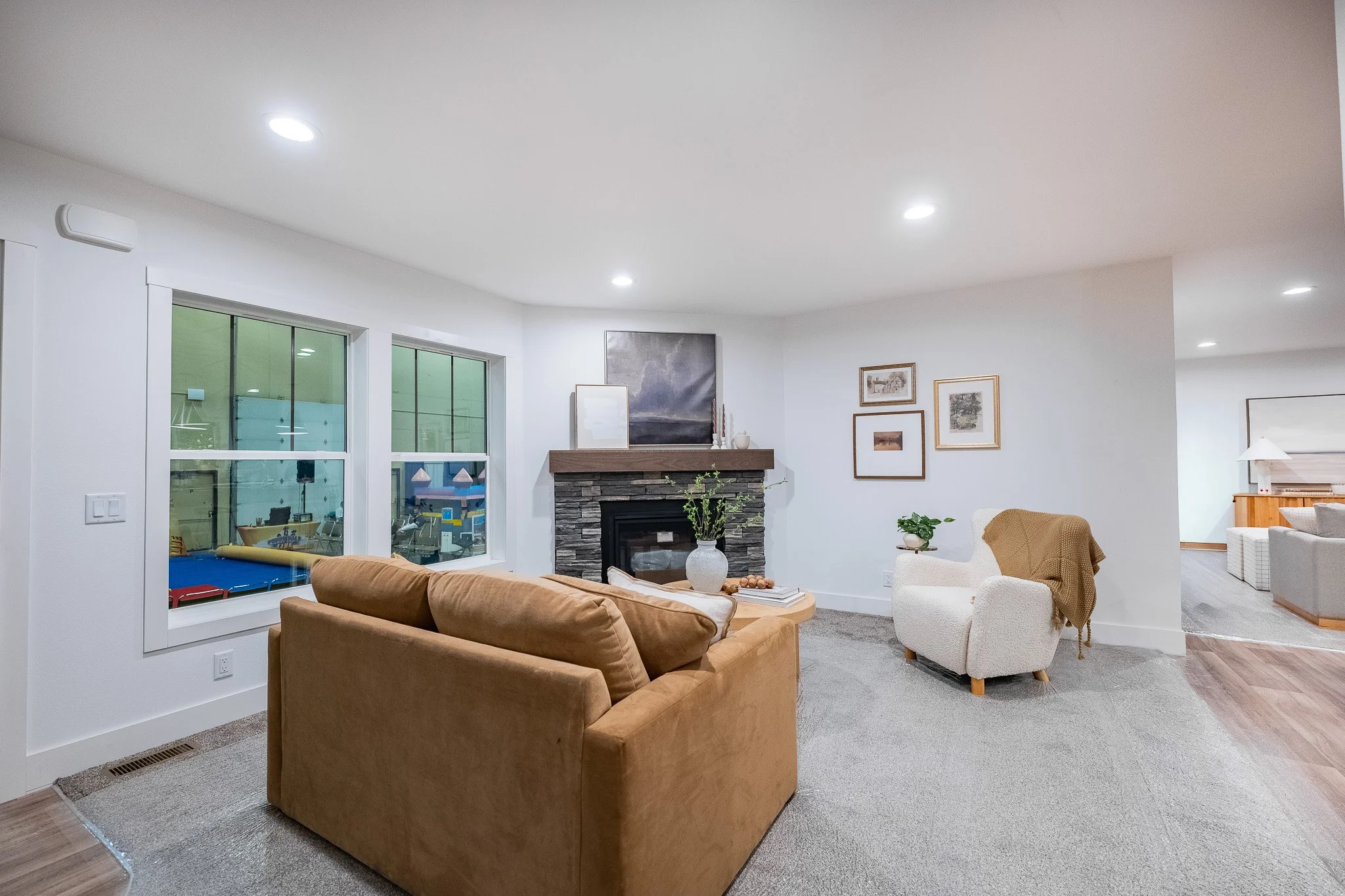 livingroom photo schult legend 78 manufactured home 