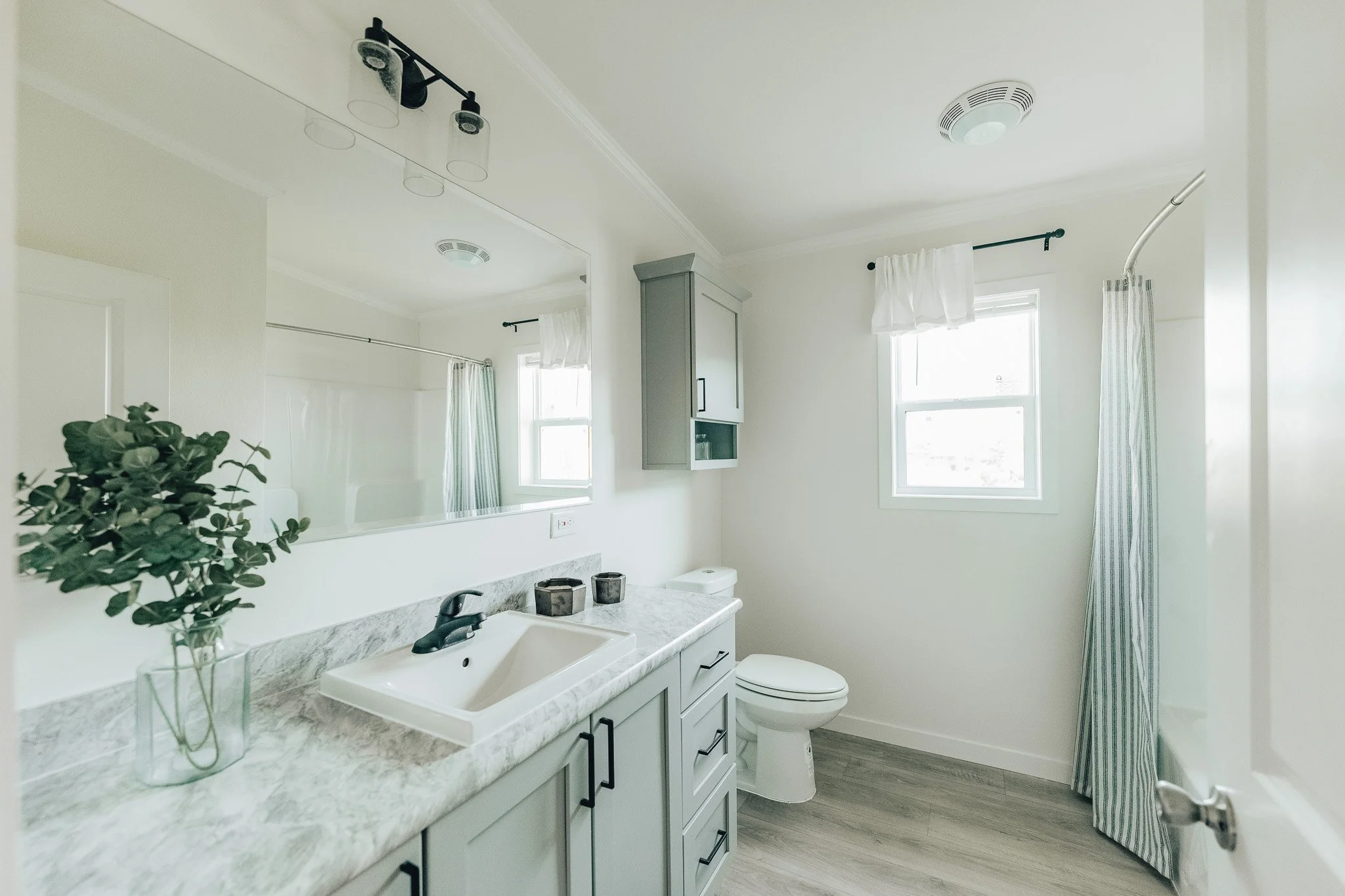 secondary bathroom photo inside cavco westlake northlander manufactured home