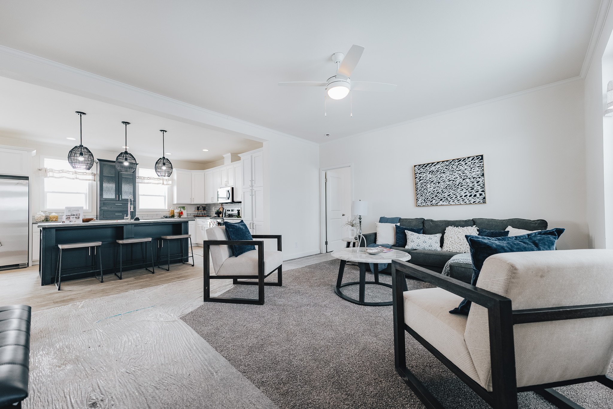 interior photo of the livingroom inside the schult Sapphire