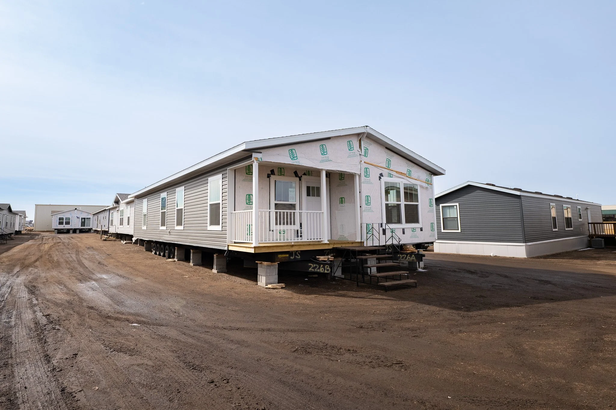 photo of Johny B Goode manufactured home in minot north dakota 