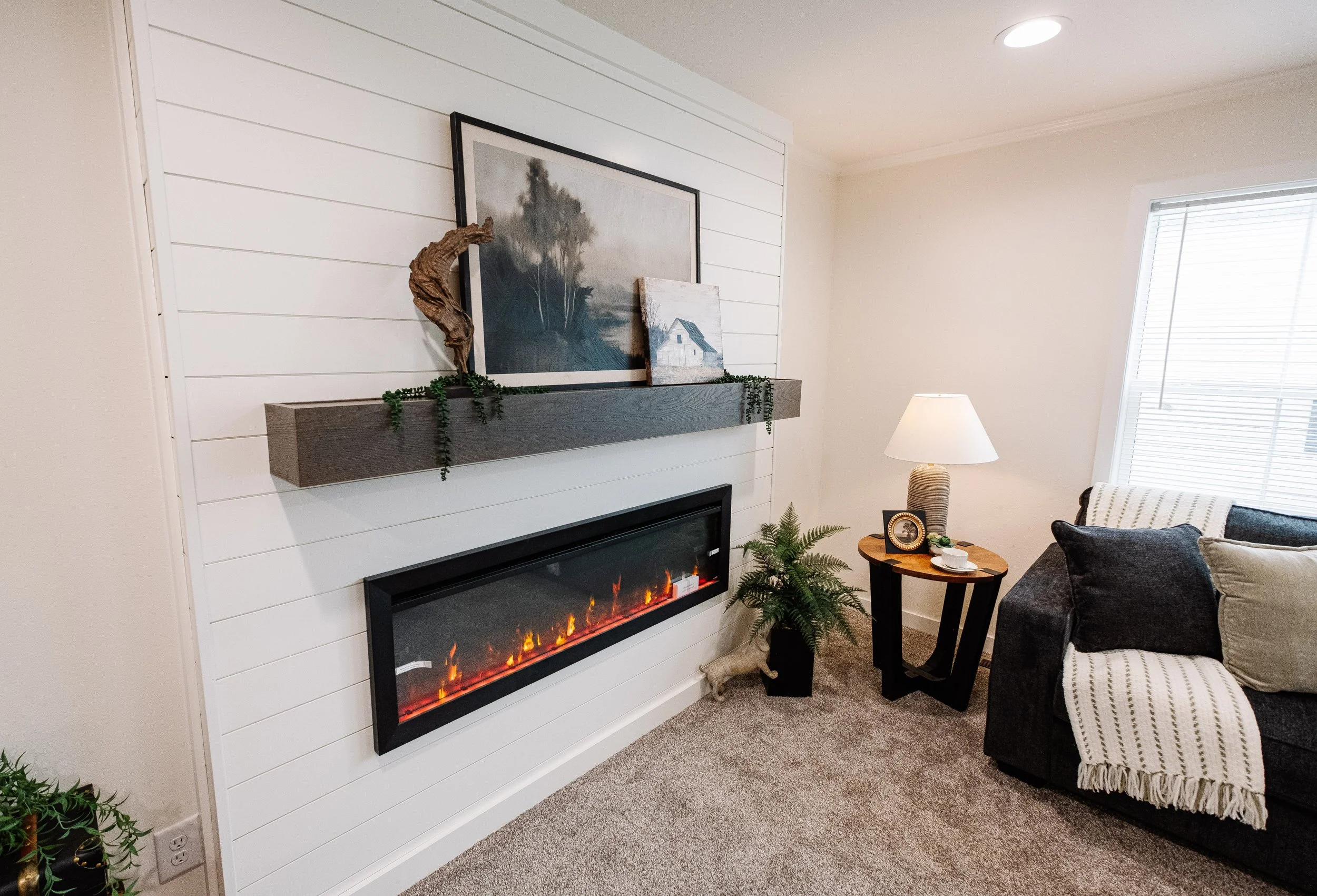 Cavco Farmhouse-12.jpg