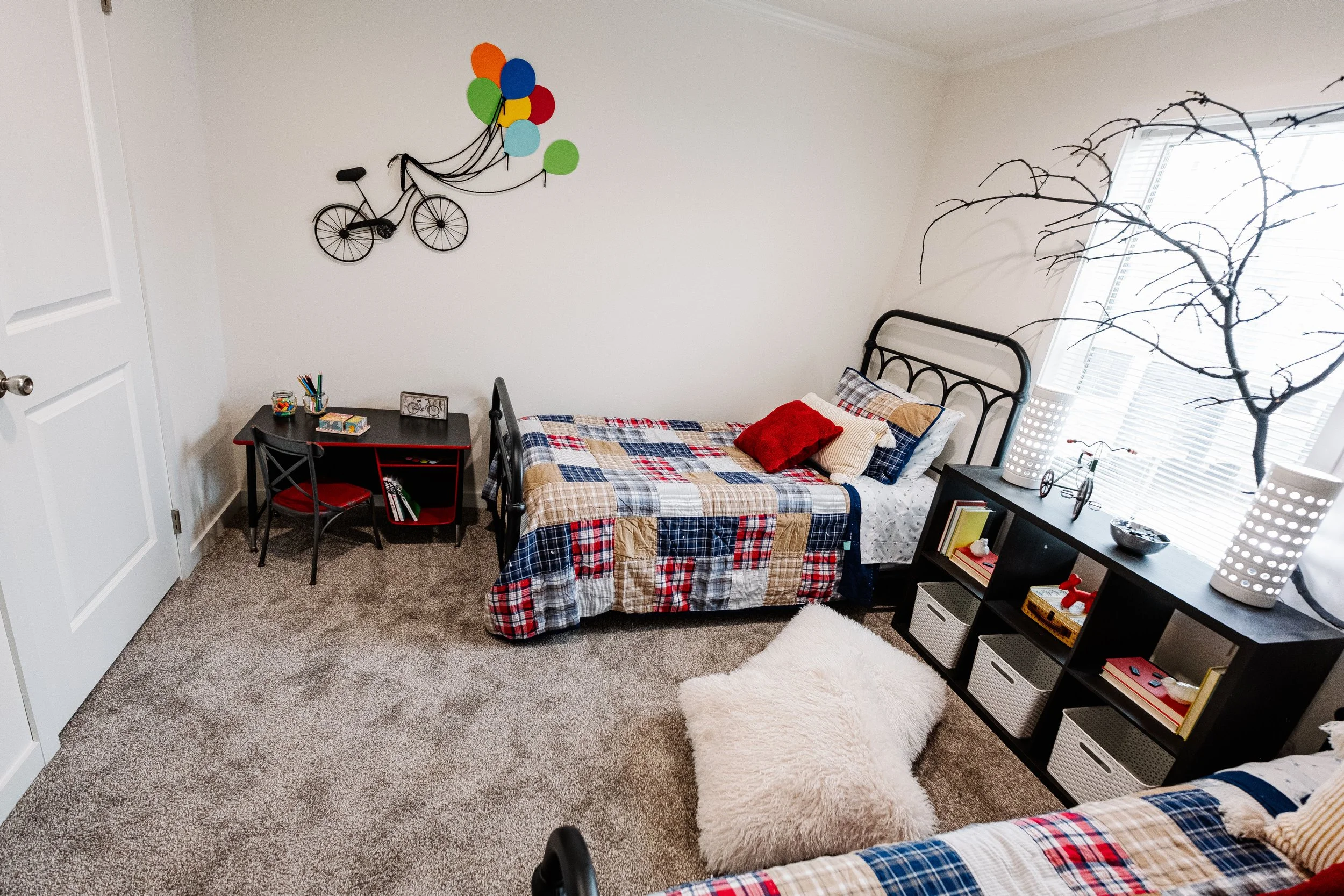 Cavco Farmhouse-25.jpg