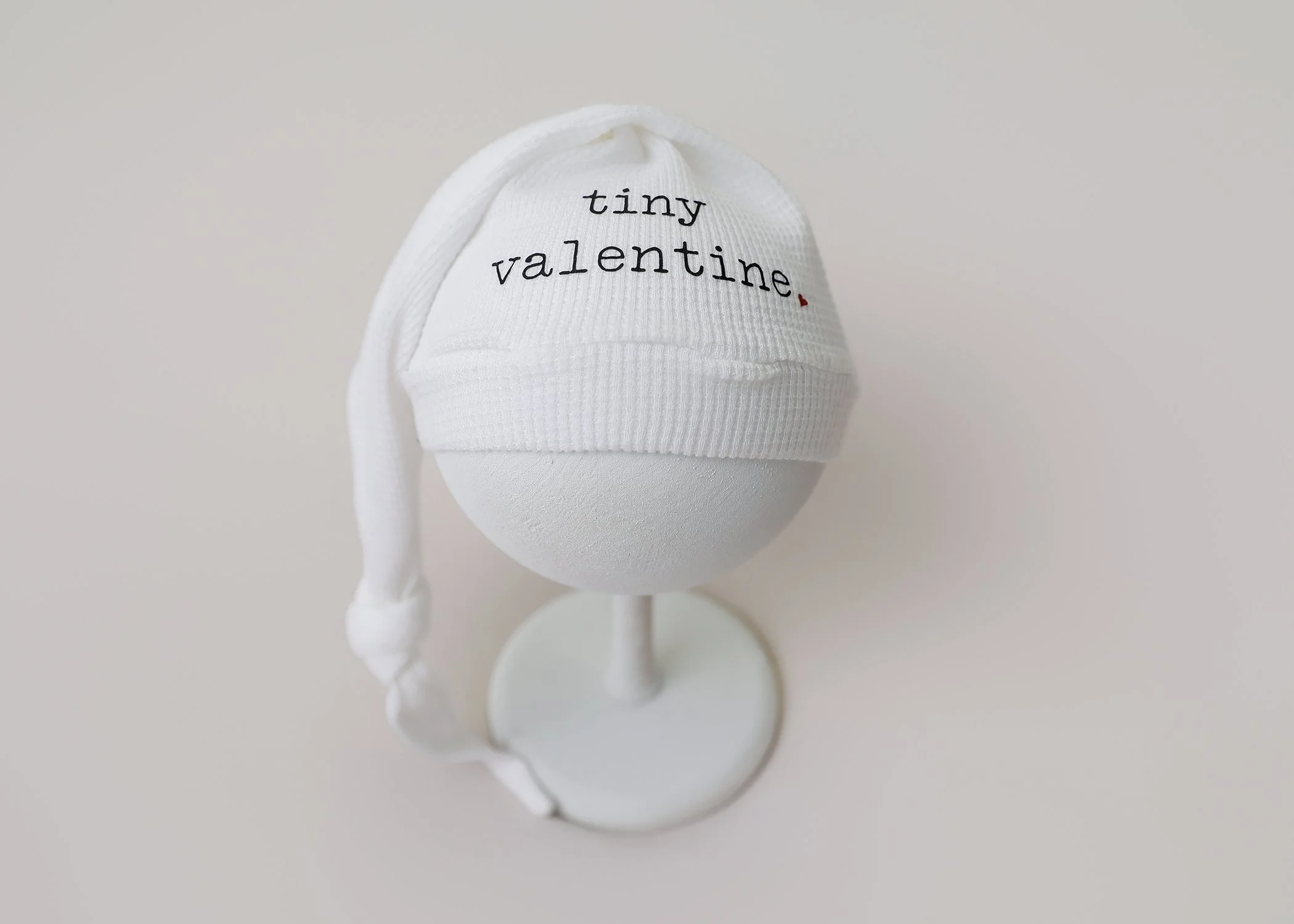 Tiny Valentine – Newborn Knot Hat
