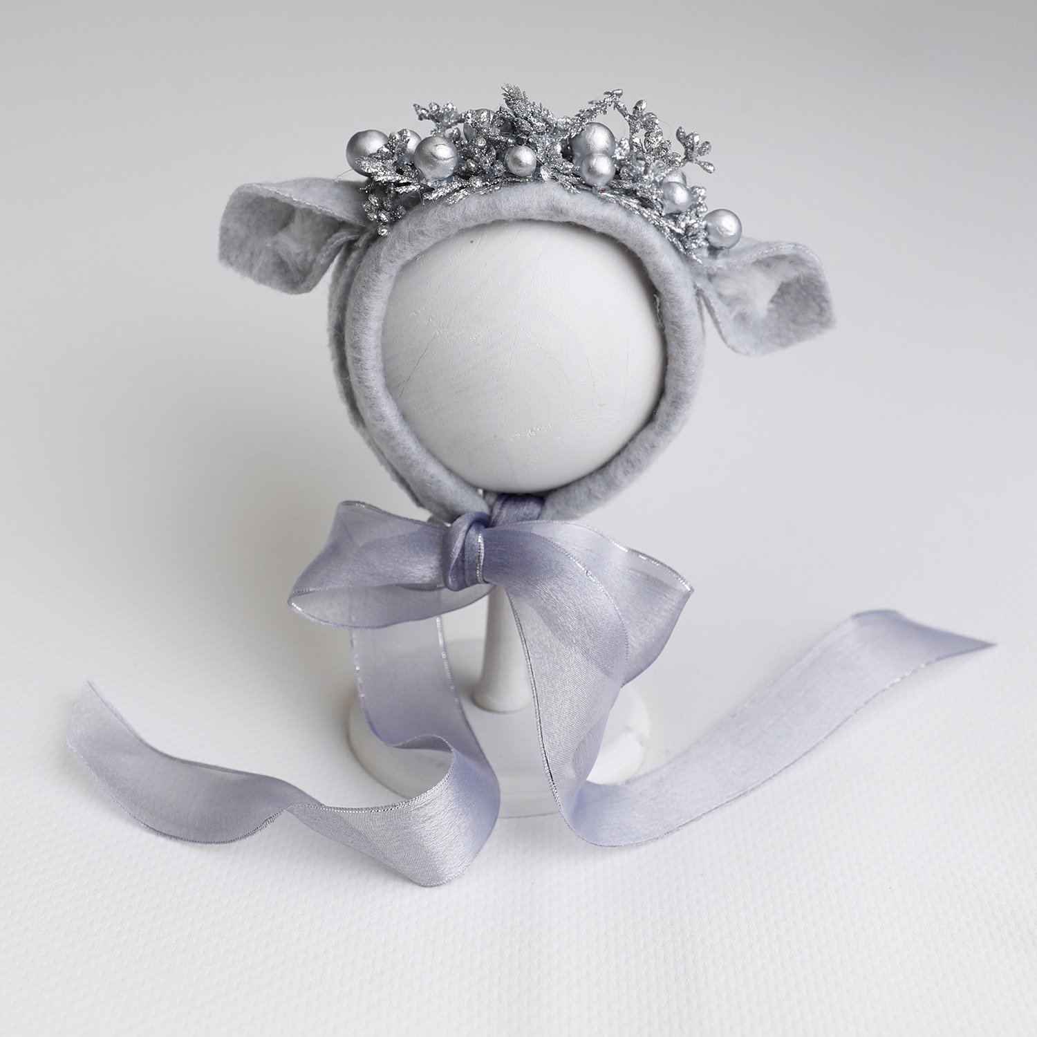 Grey Deer Bonnet