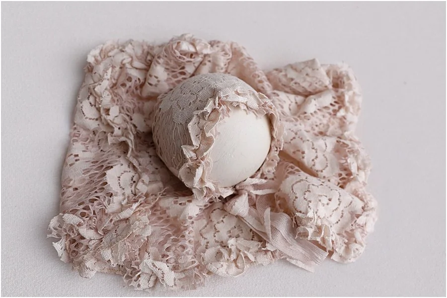 Delicate soft taupe bonnet and layer