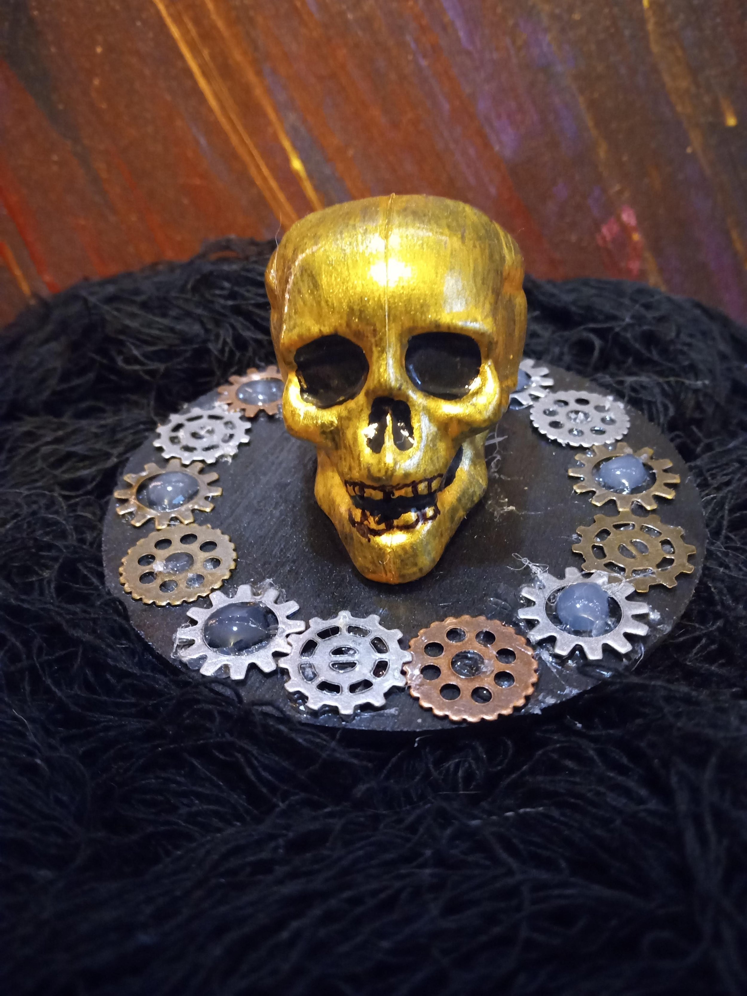 mini skull gold gears #1 front.jpg