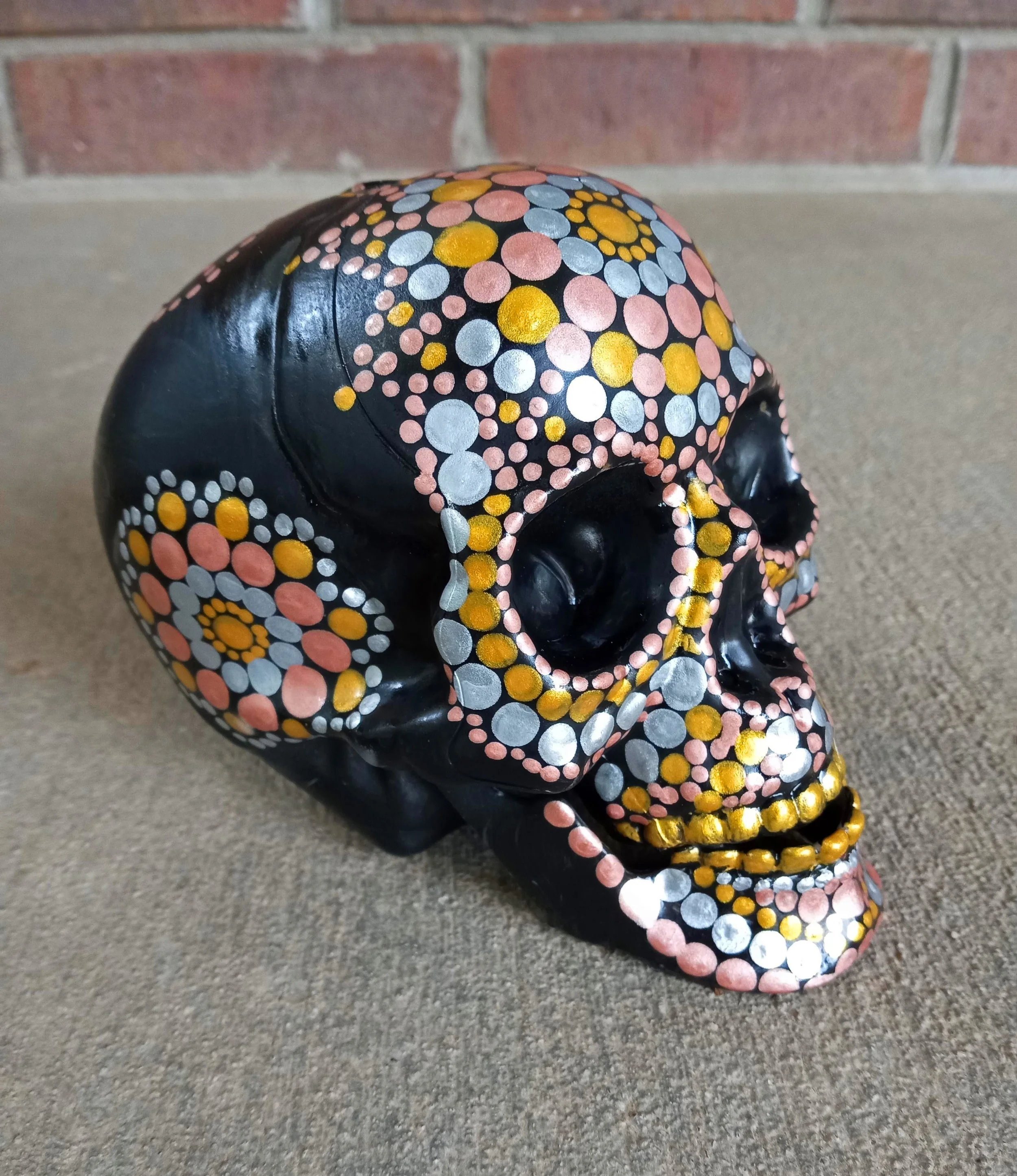 Gold and Silver Skull right.jpg