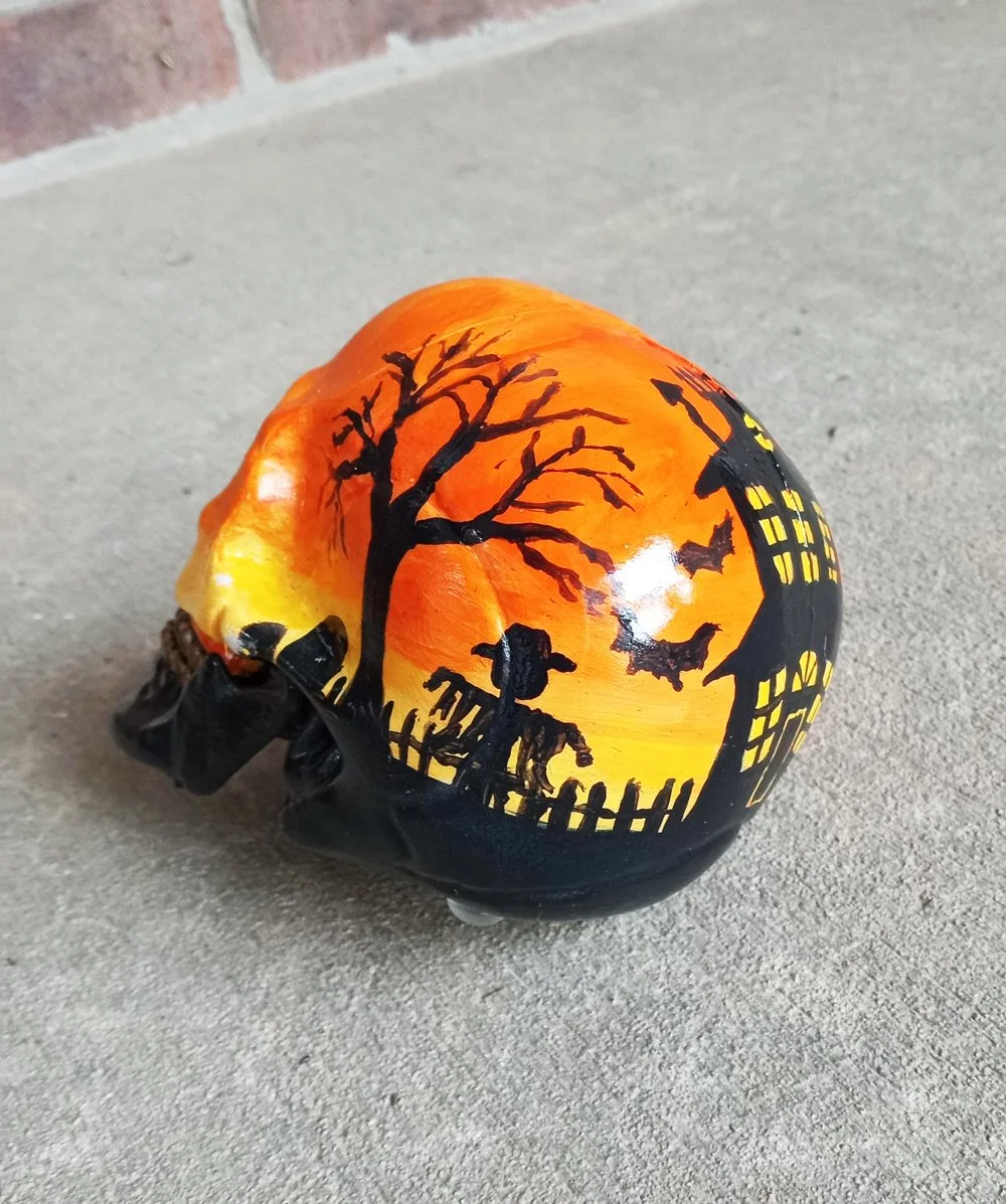 Halloween Skull 1 back left.jpg