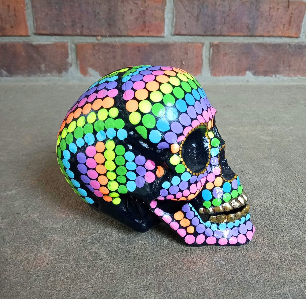 Neon Dot Skull right.jpg