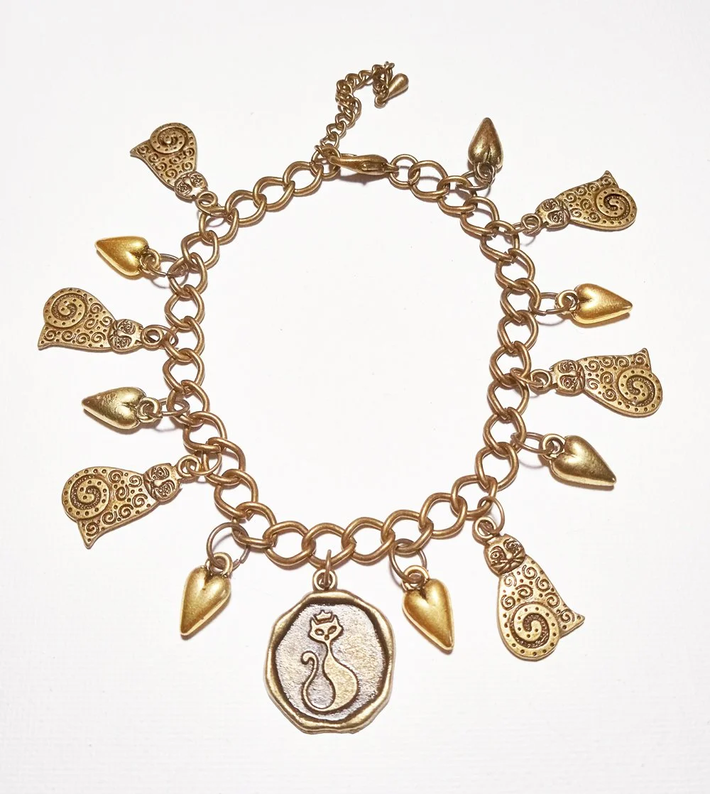 gold cat bracelet 1.jpg