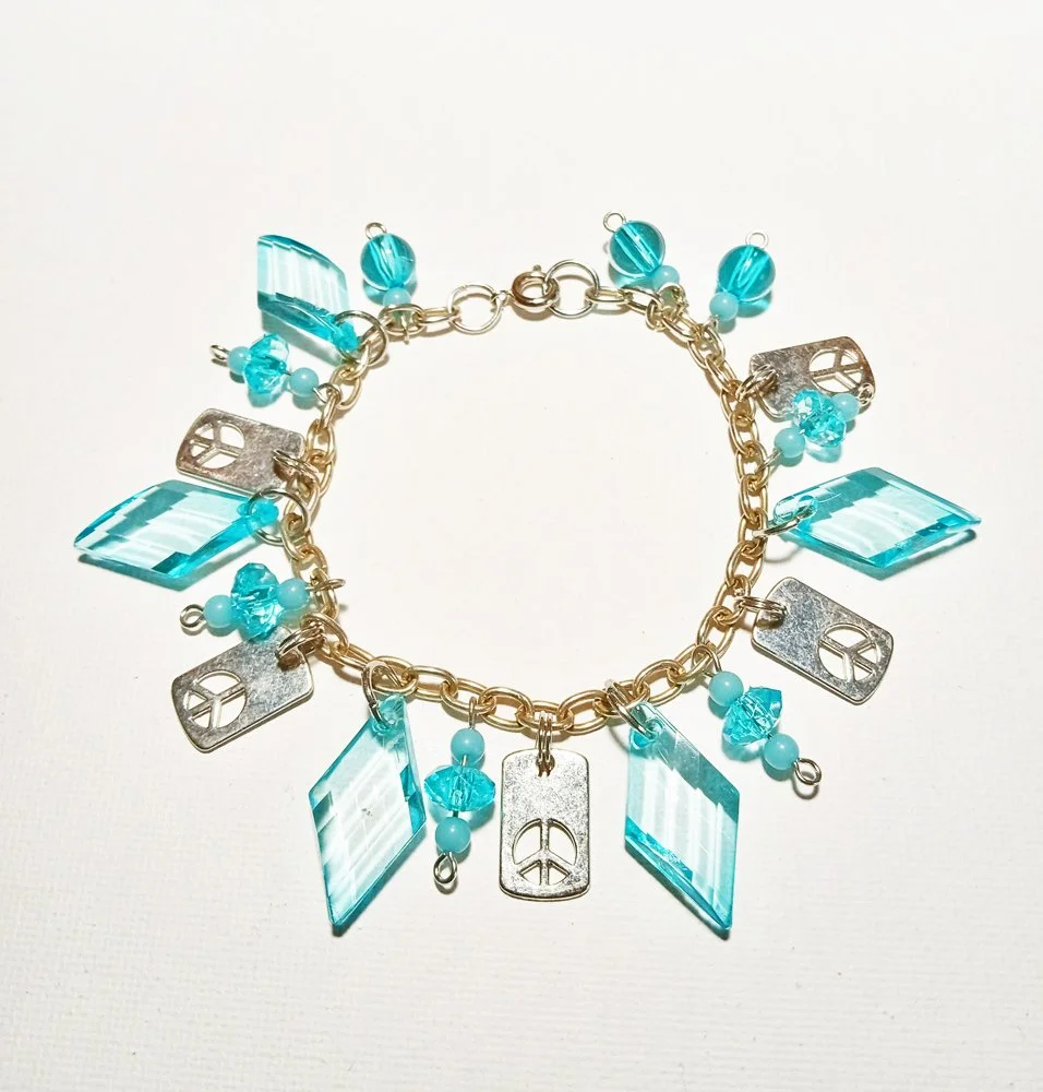 peace sign bracelet 1.jpg