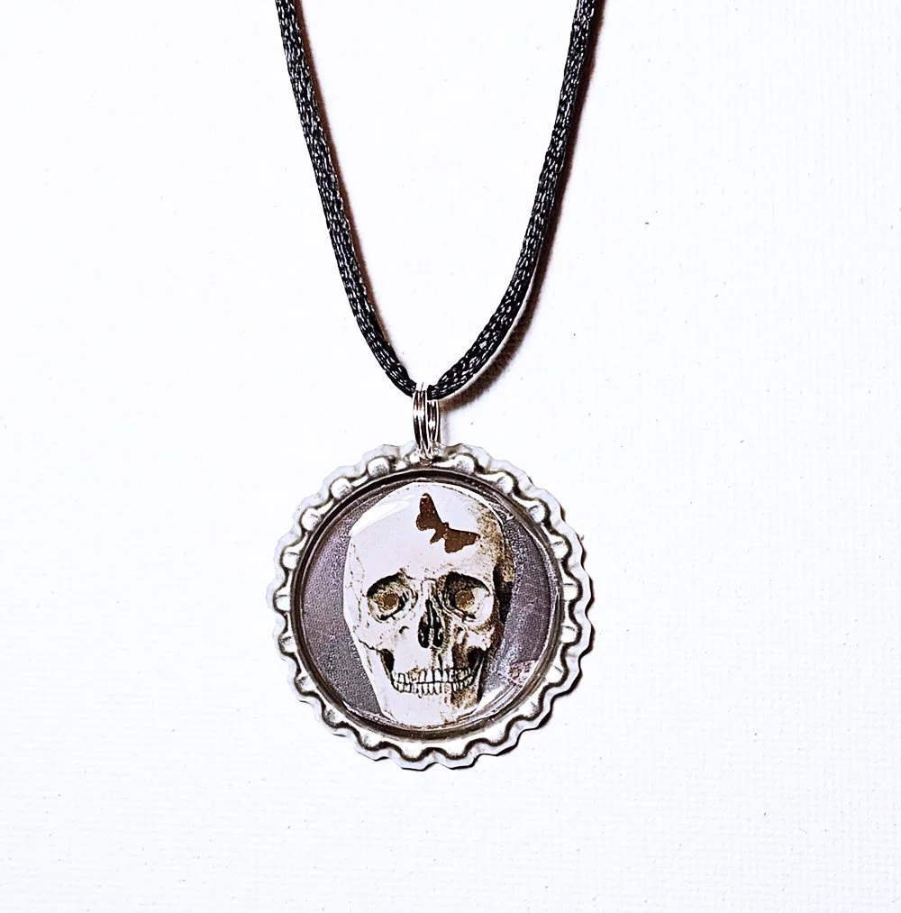 Goth Skull Pendant Necklace #4