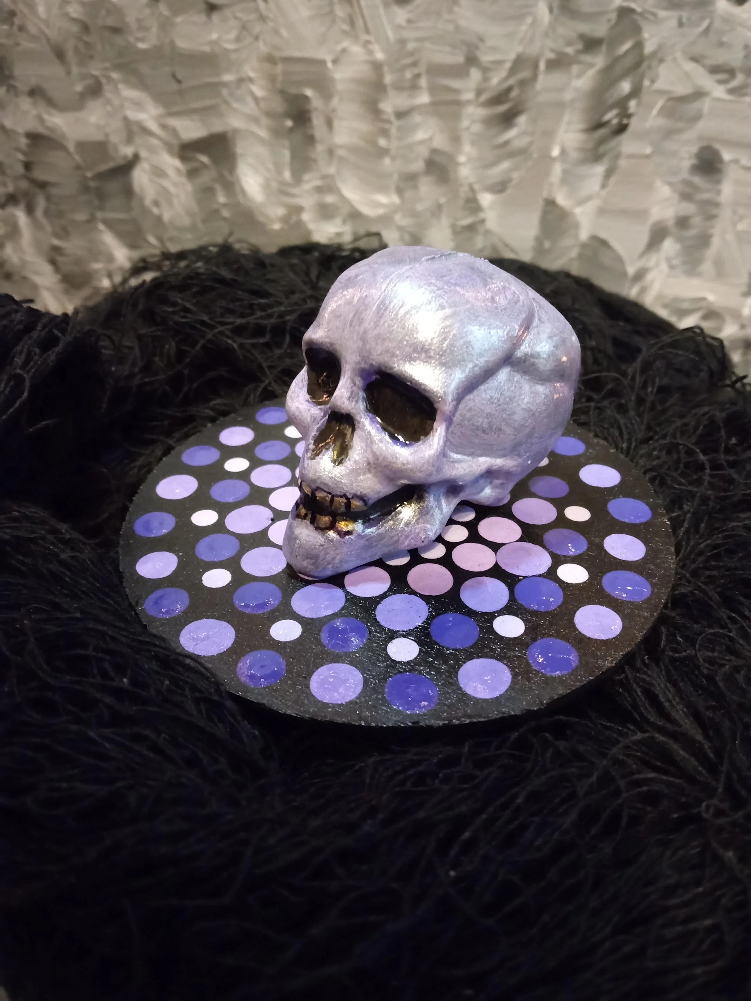 mini skull purple left.jpg