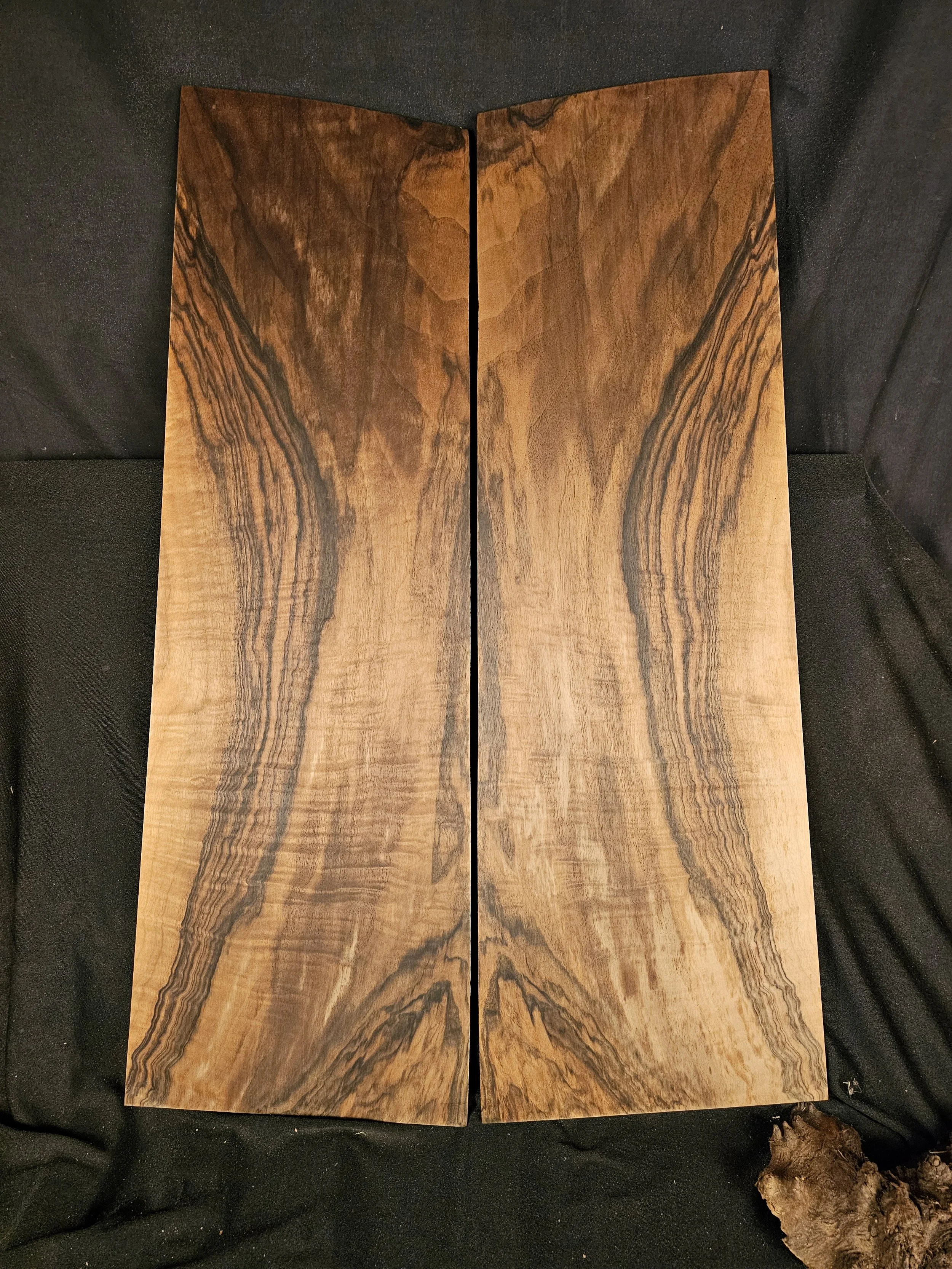 Turkish Walnut Flame Set