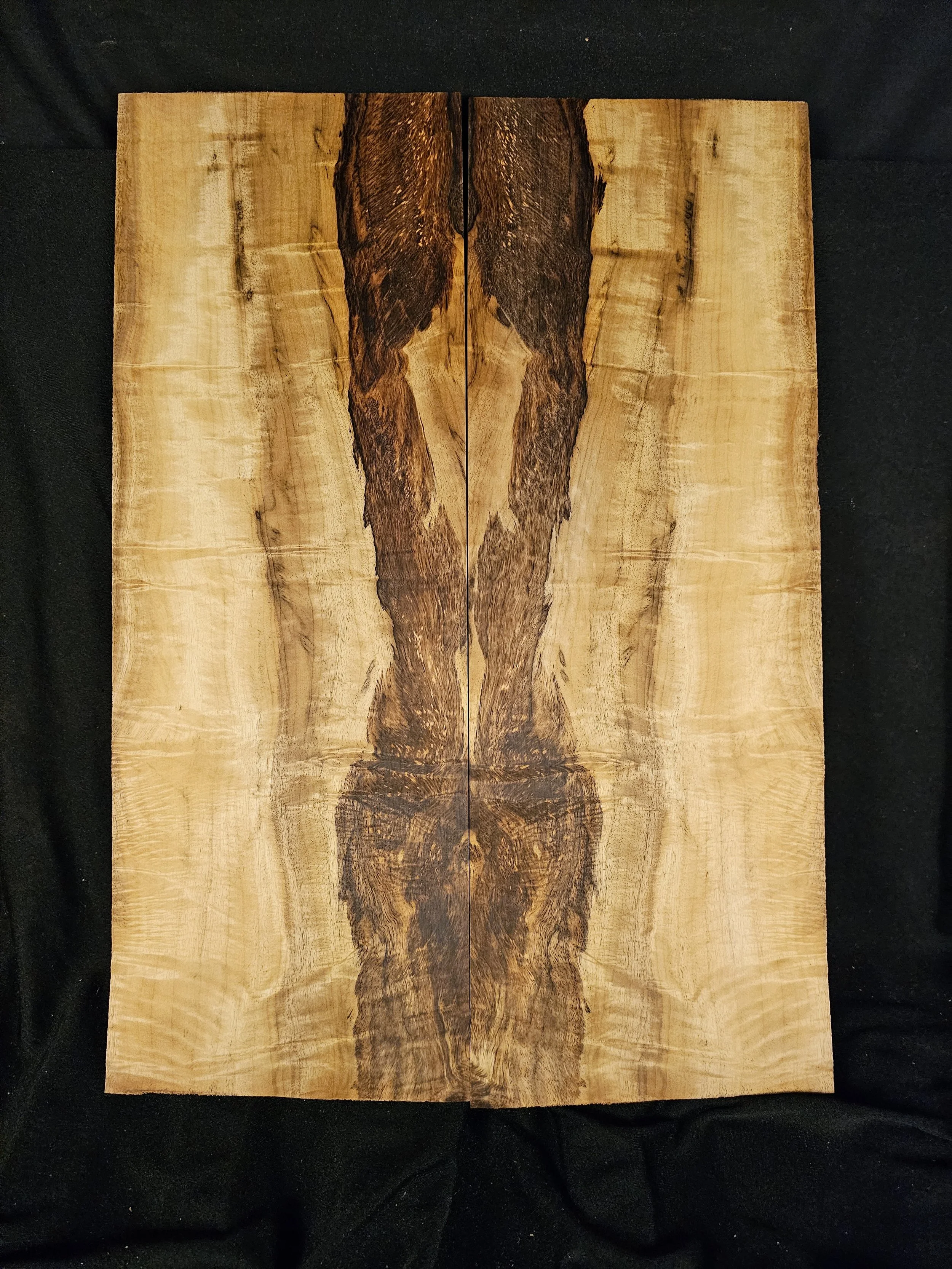 Myrtlewood Flame Set