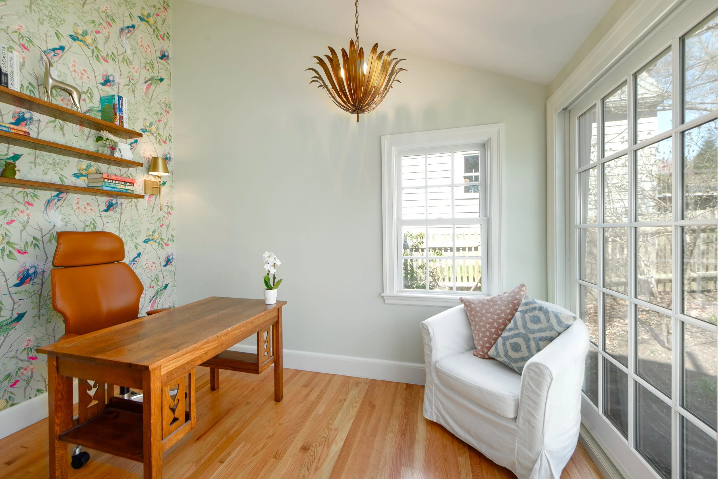 NewtonOffice_DSC3614-Edit.jpg