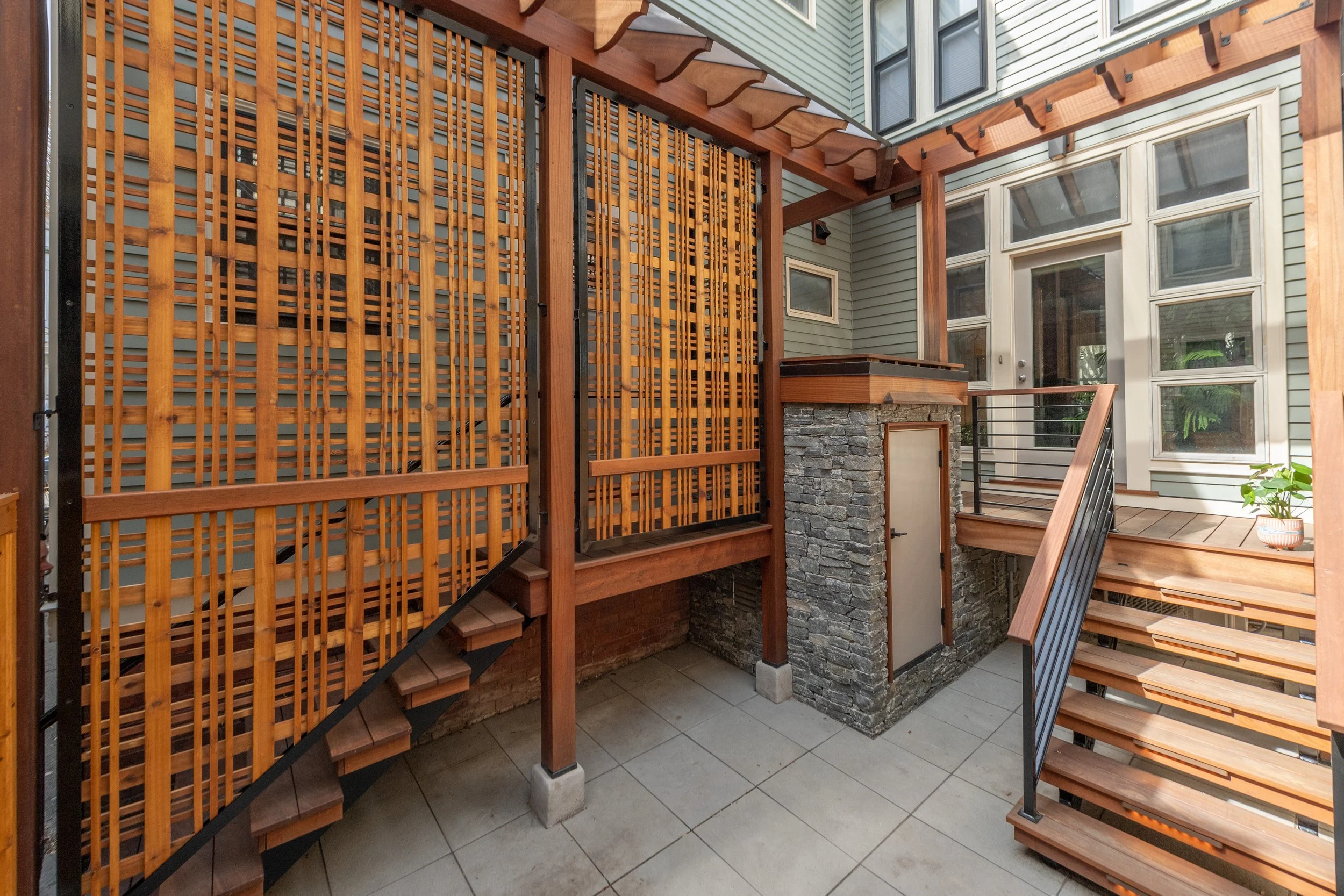 AEastMeetsWestDeck_DSC3684.jpg