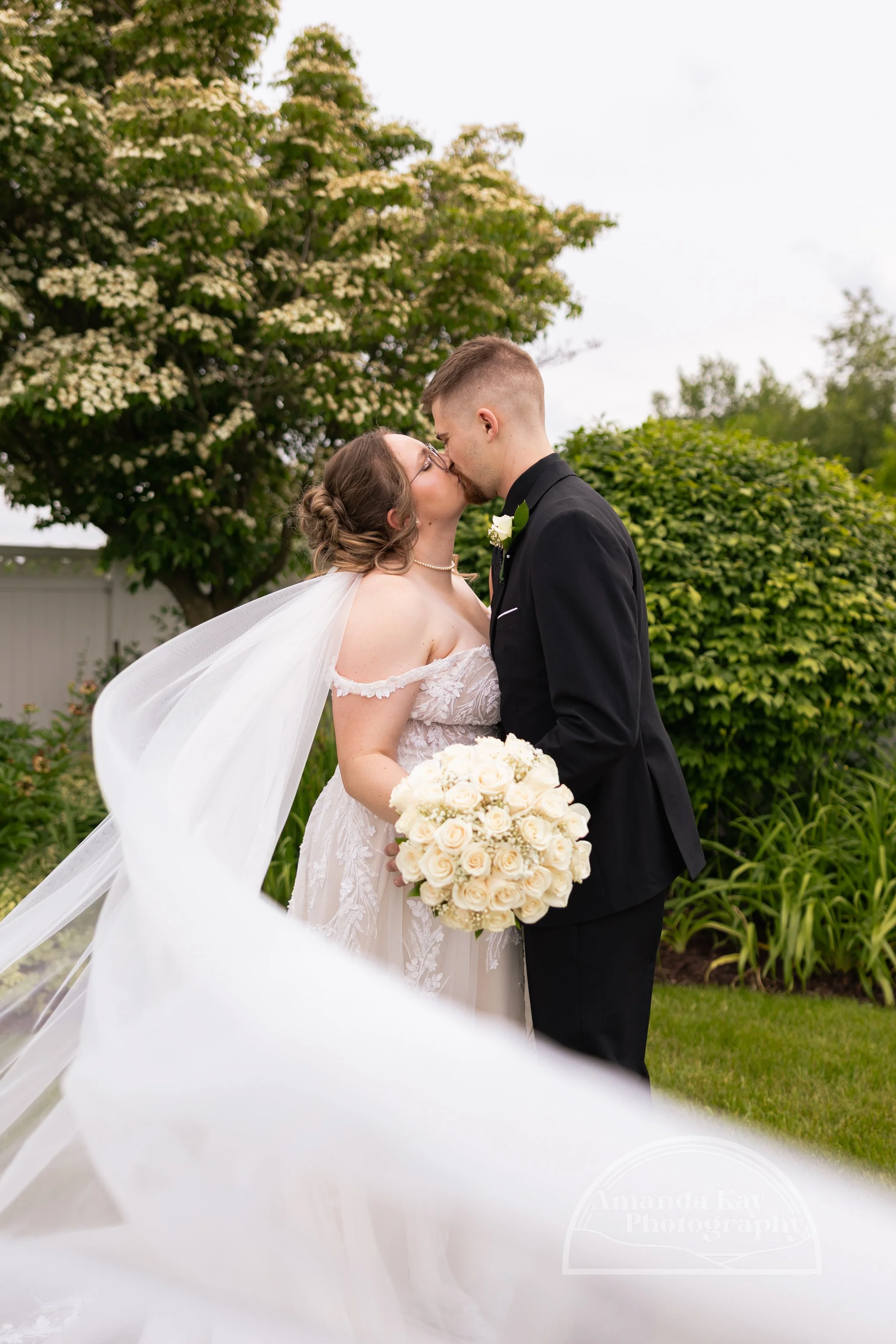 Kelsey&DylansWedding-164.jpg