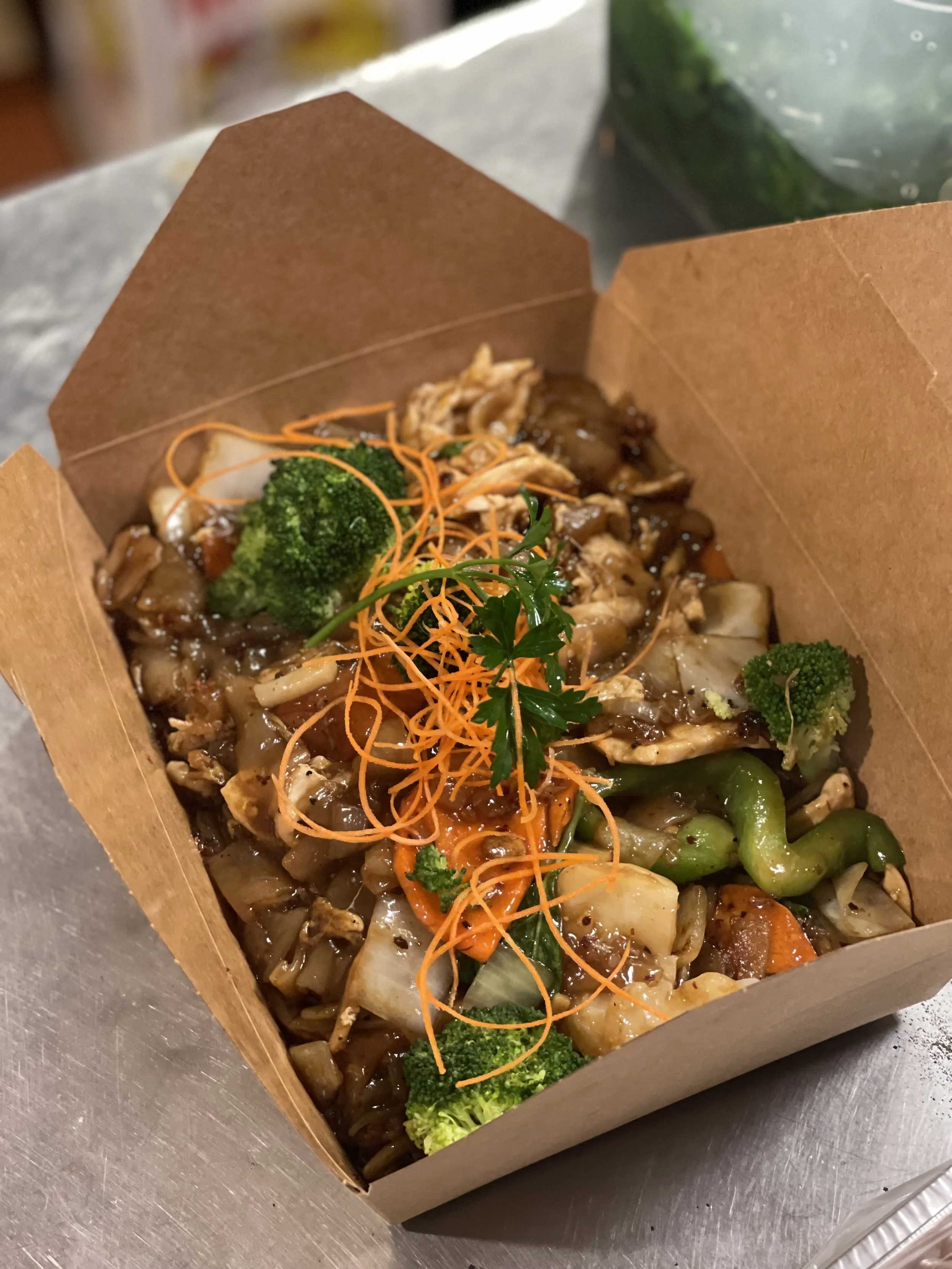 Drunken Noodles (with chicken)
