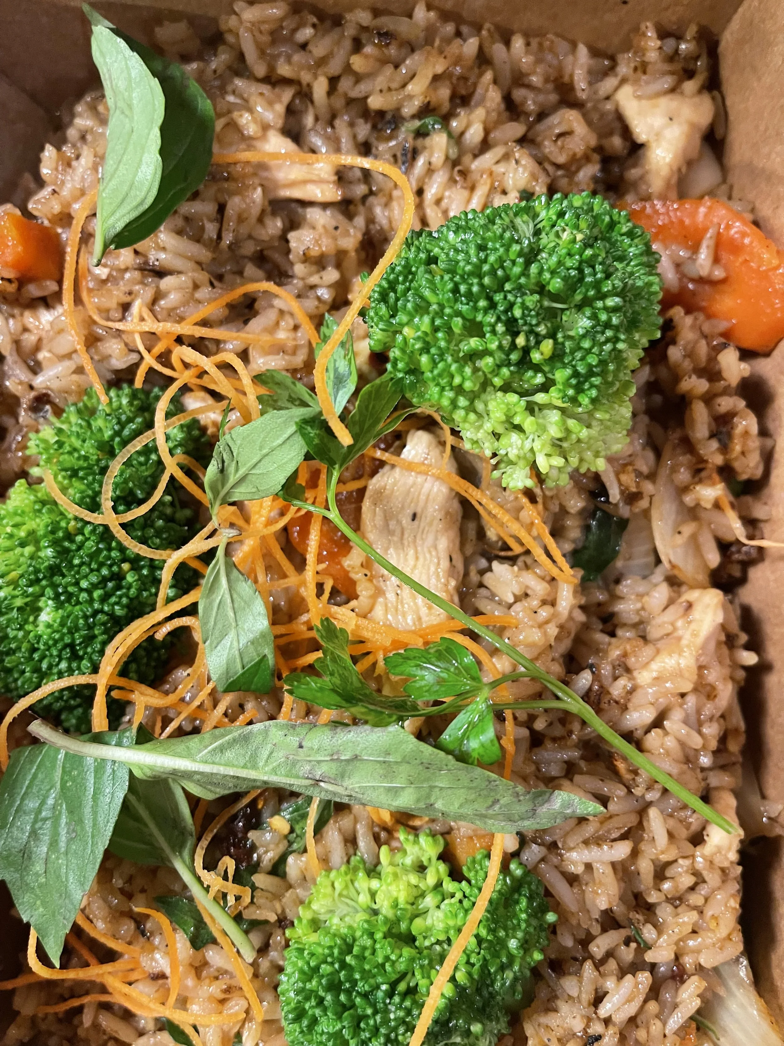 Basil Fried Rice (with chicken)
