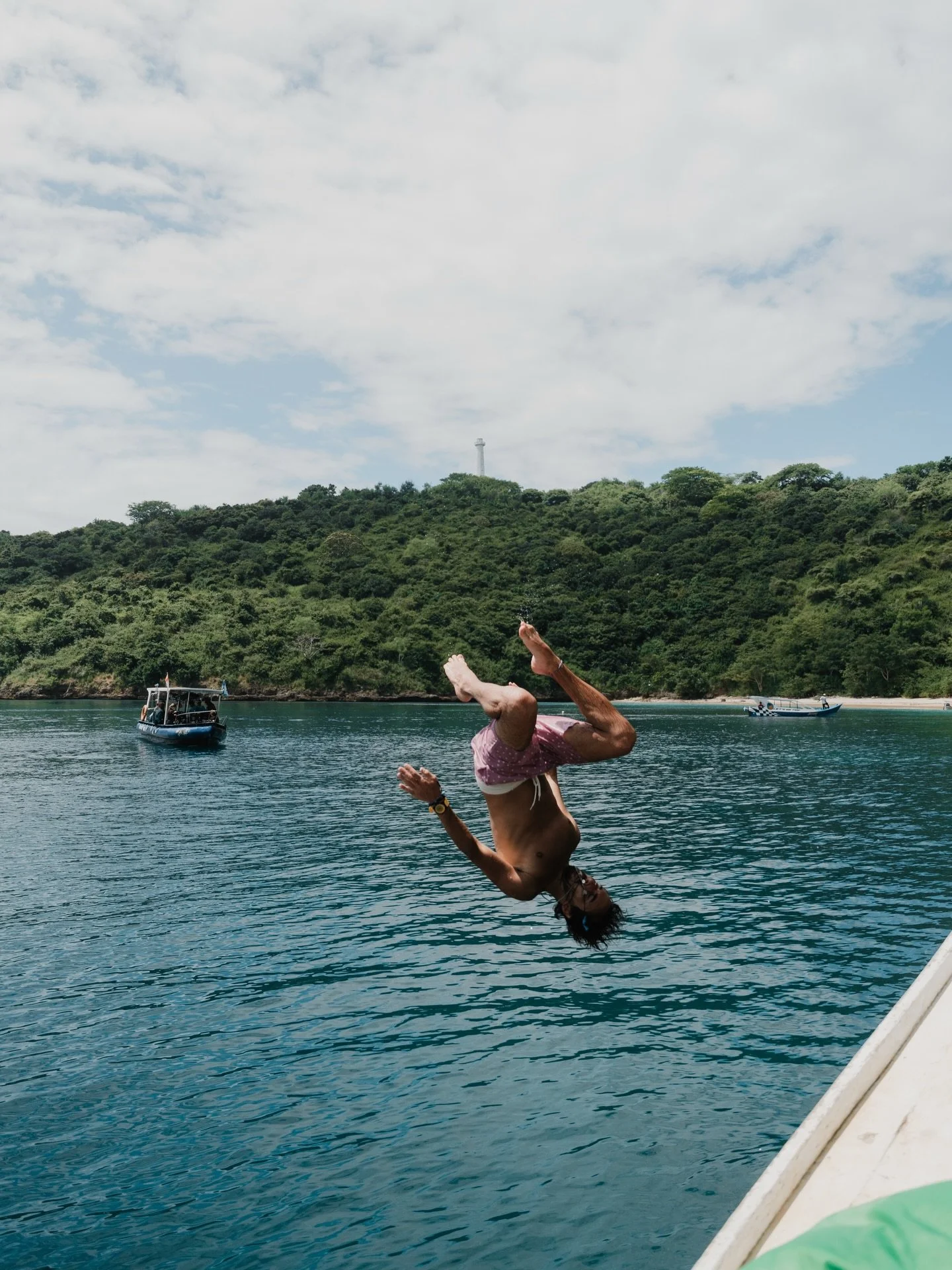 For details on our next group trip, DM us "May trip" and we can send you all the info 🦈