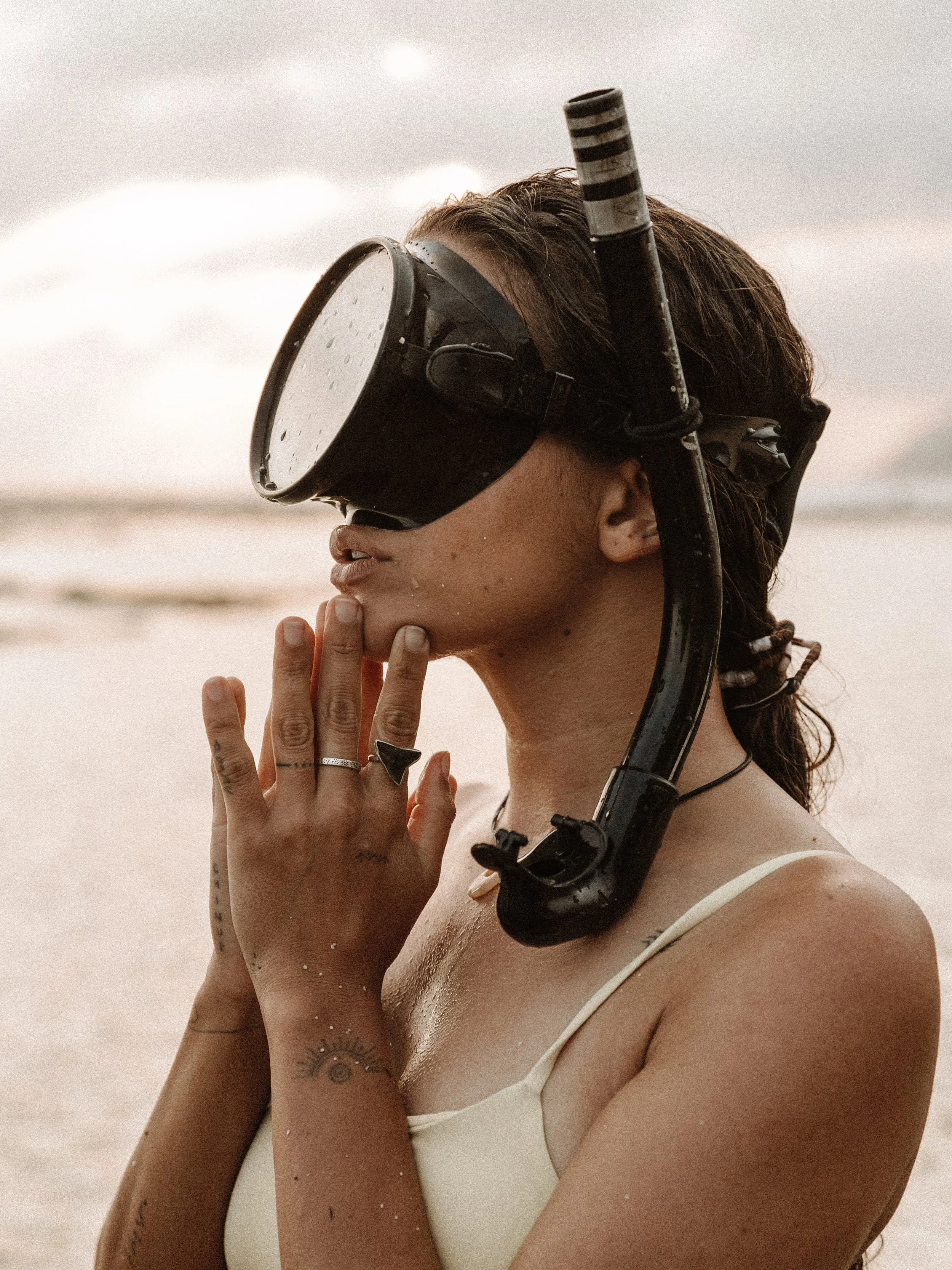 Our absolute favourite mask, getting us one step closer to looking like our hero's and OG ocean explorers. We also wanted to make a low volume oval mask that allows you to push your face up against the view finder of a film camera 📽️ built for vinta