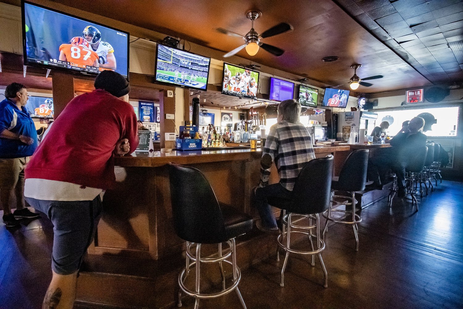 Bar photo 1