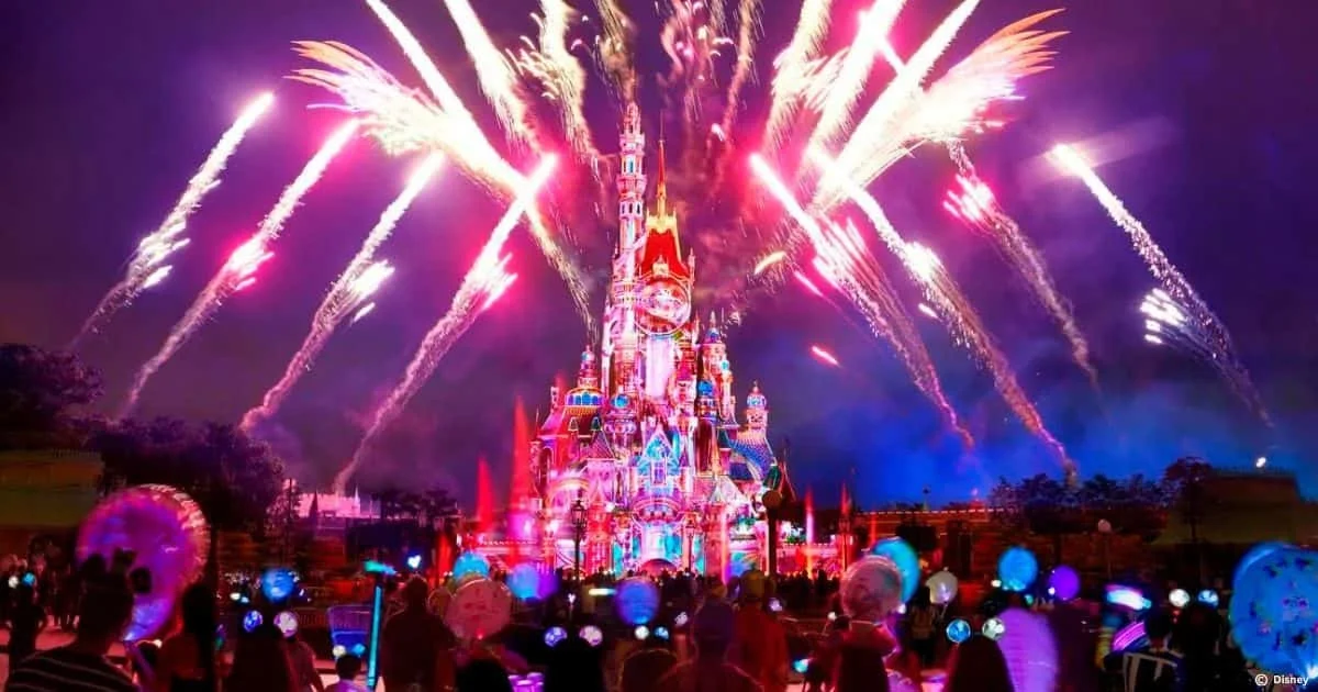 Essential Guide to Hong Kong Disneyland Ticket Choices, Rides, & Hotels