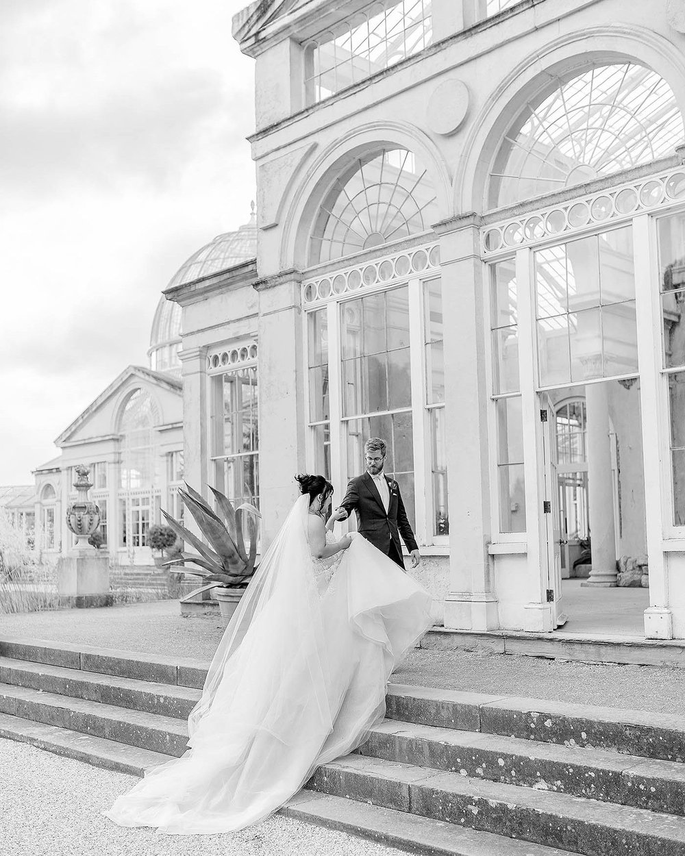 Syon-House-Wedding-Photography-bw copy.jpg