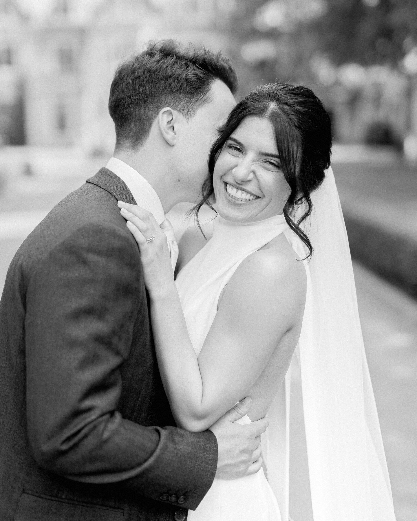 Intimate wedding inspiration for you today! We loved Tara's white jumpsuit, and just look at that ceremony space 😍🤍

Venue: @foxhillssurrey
Photography: @whitestagweddings

#fineartweddingphotography #weddingphotographers #luxurywedding #luxurywedd