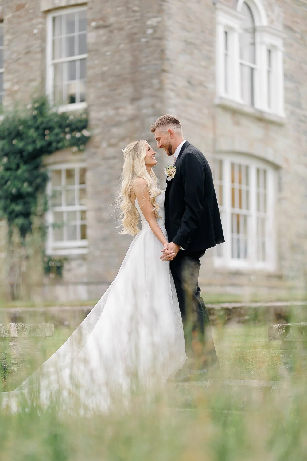 Couple portraits at Boconnoc